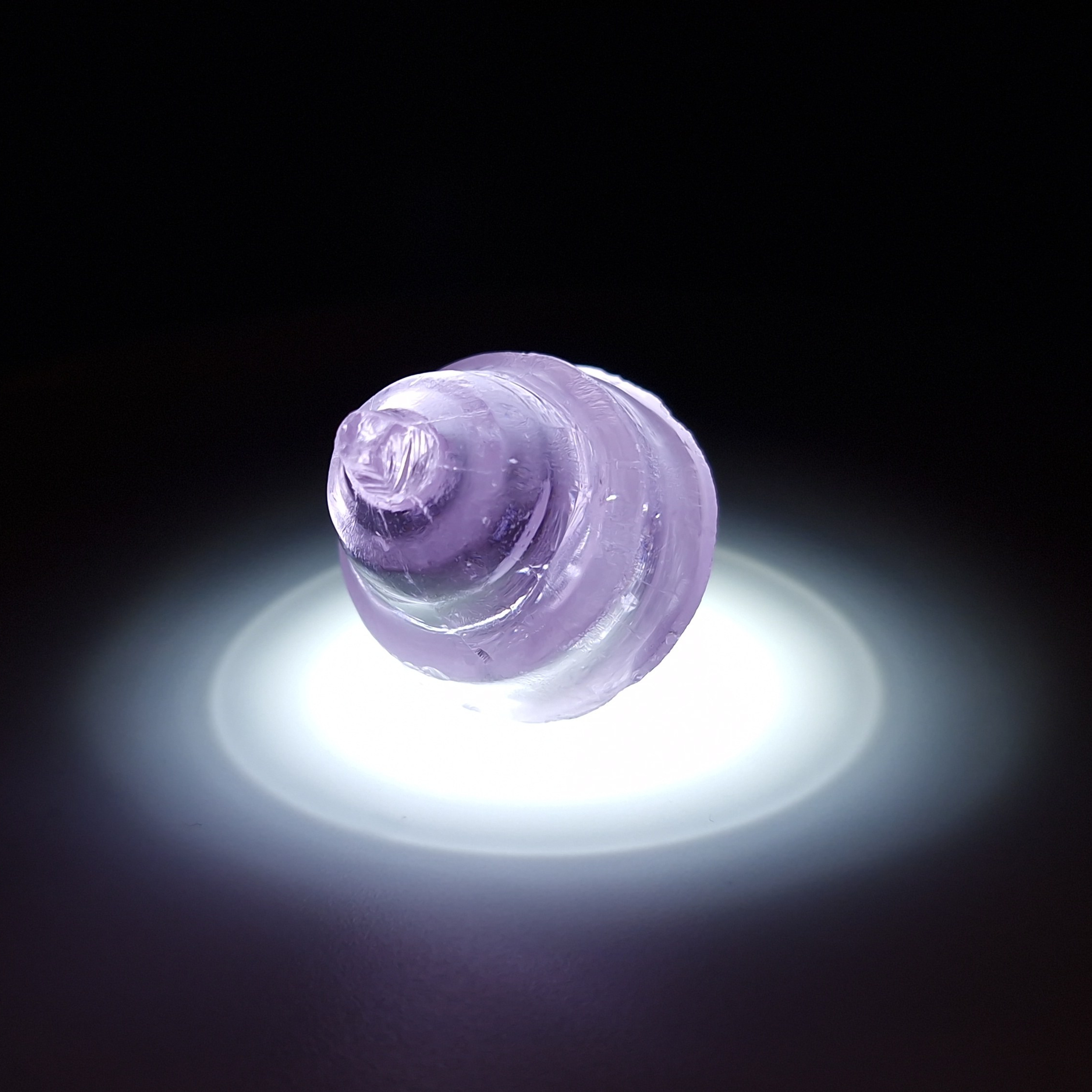 Фиолетовый камень гранат garnet purple. YAG garnet иттрий алюминиевый гранат ИАГ