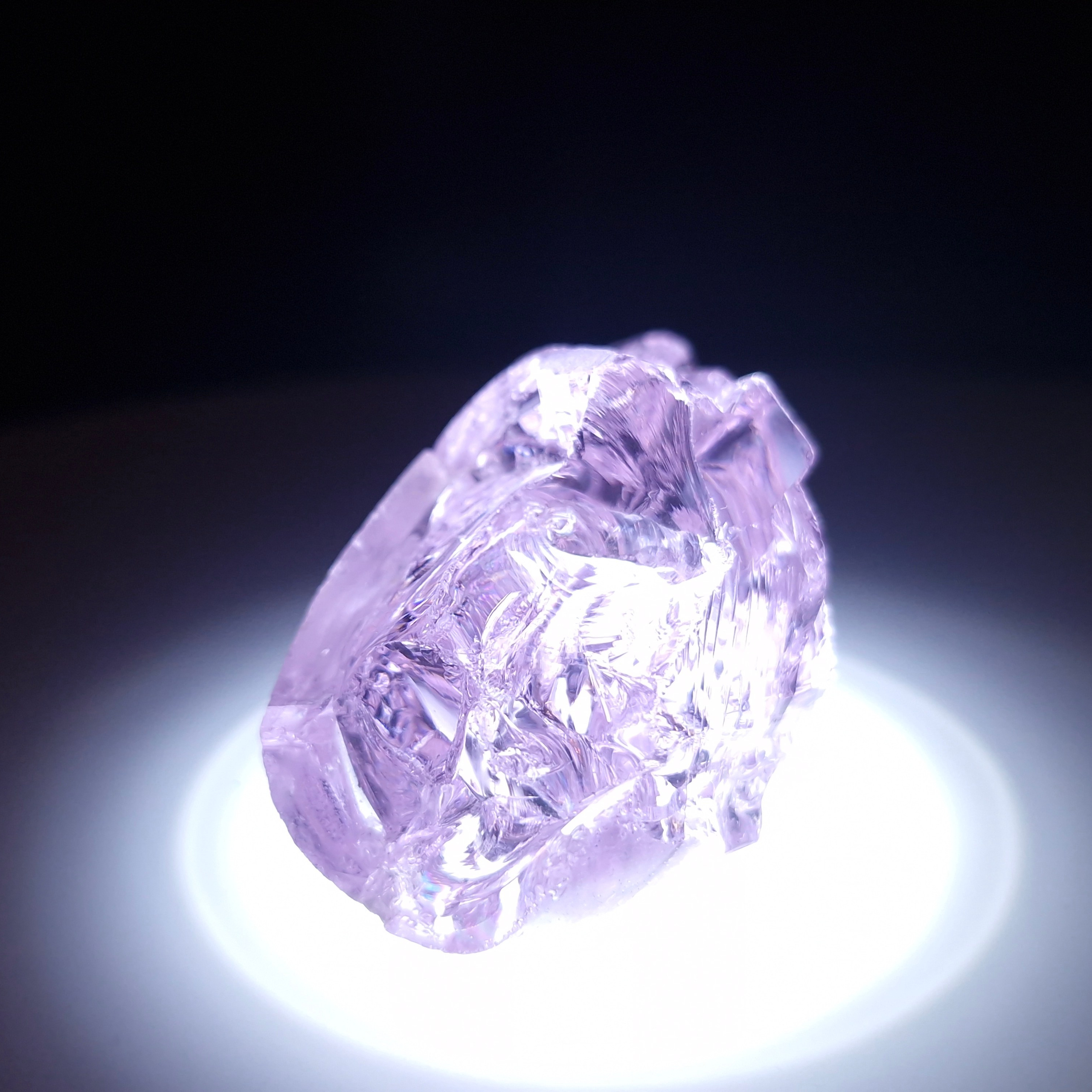 ИАГ гранат YAG. YAG garnet иттрий алюминиевый гранат ИАГ