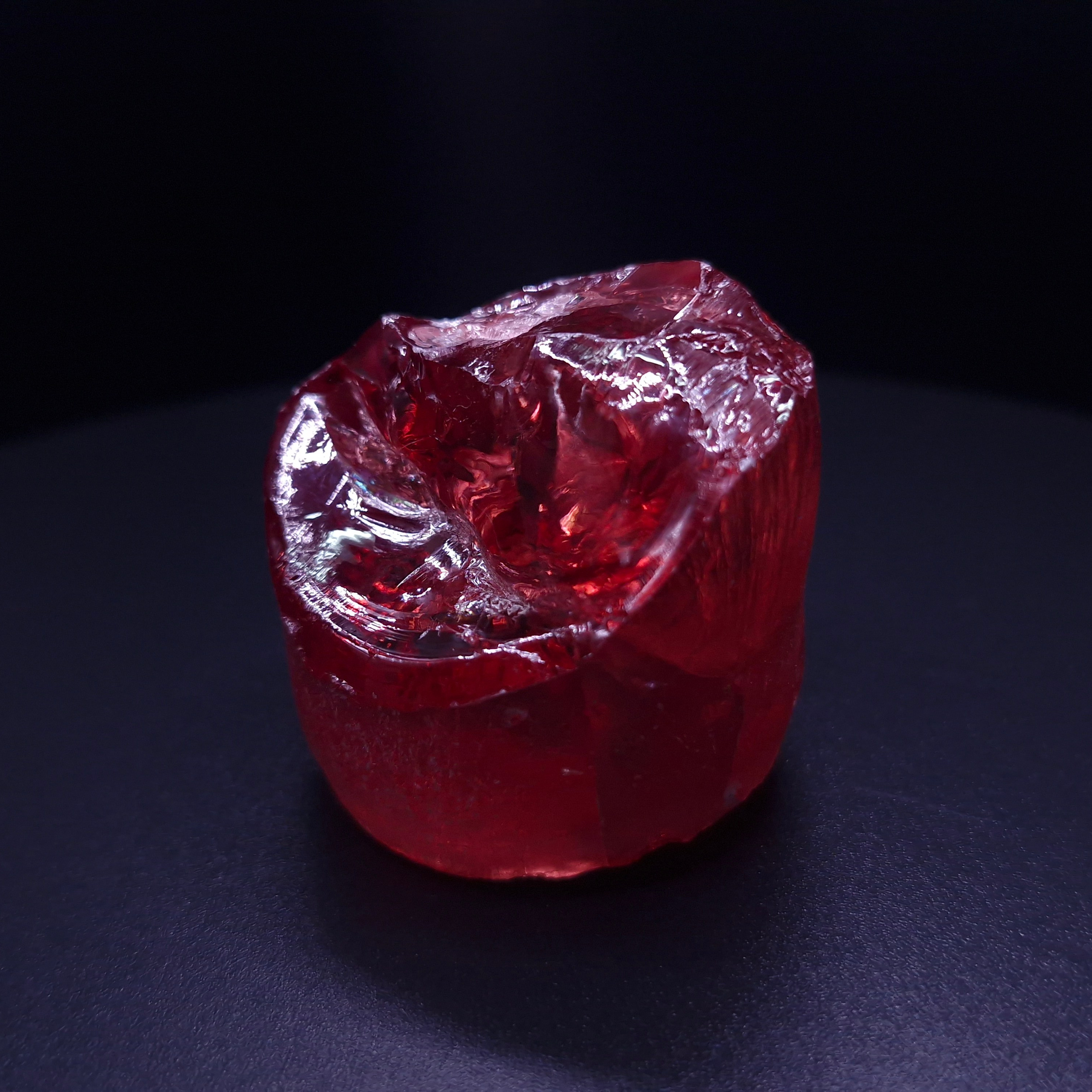 АИГ YAG красный. YAG garnet иттрий алюминиевый гранат ИАГ