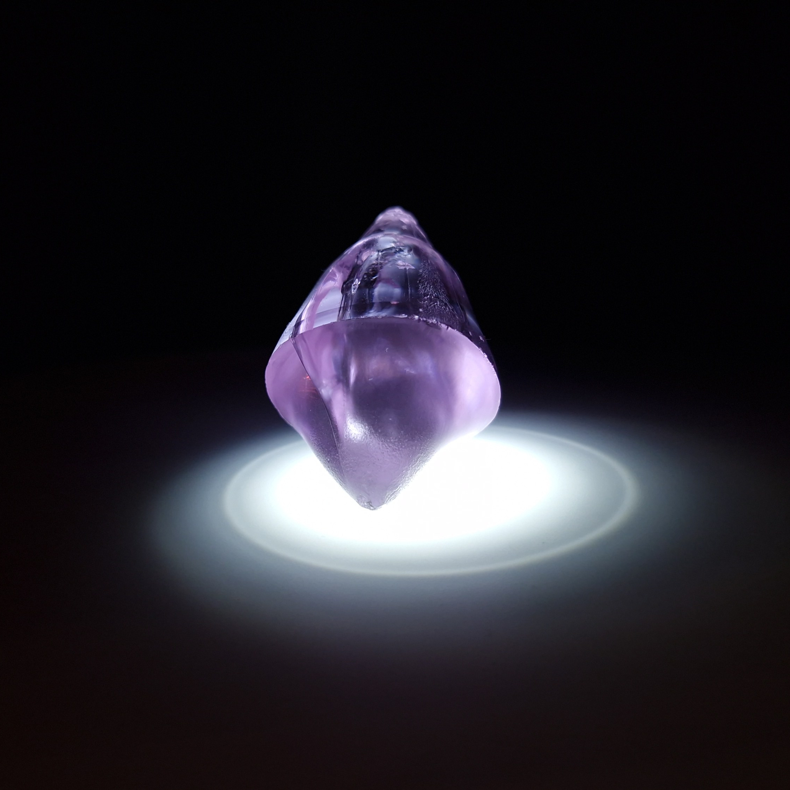 Редкий камень гранат. YAG garnet иттрий алюминиевый гранат ИАГ