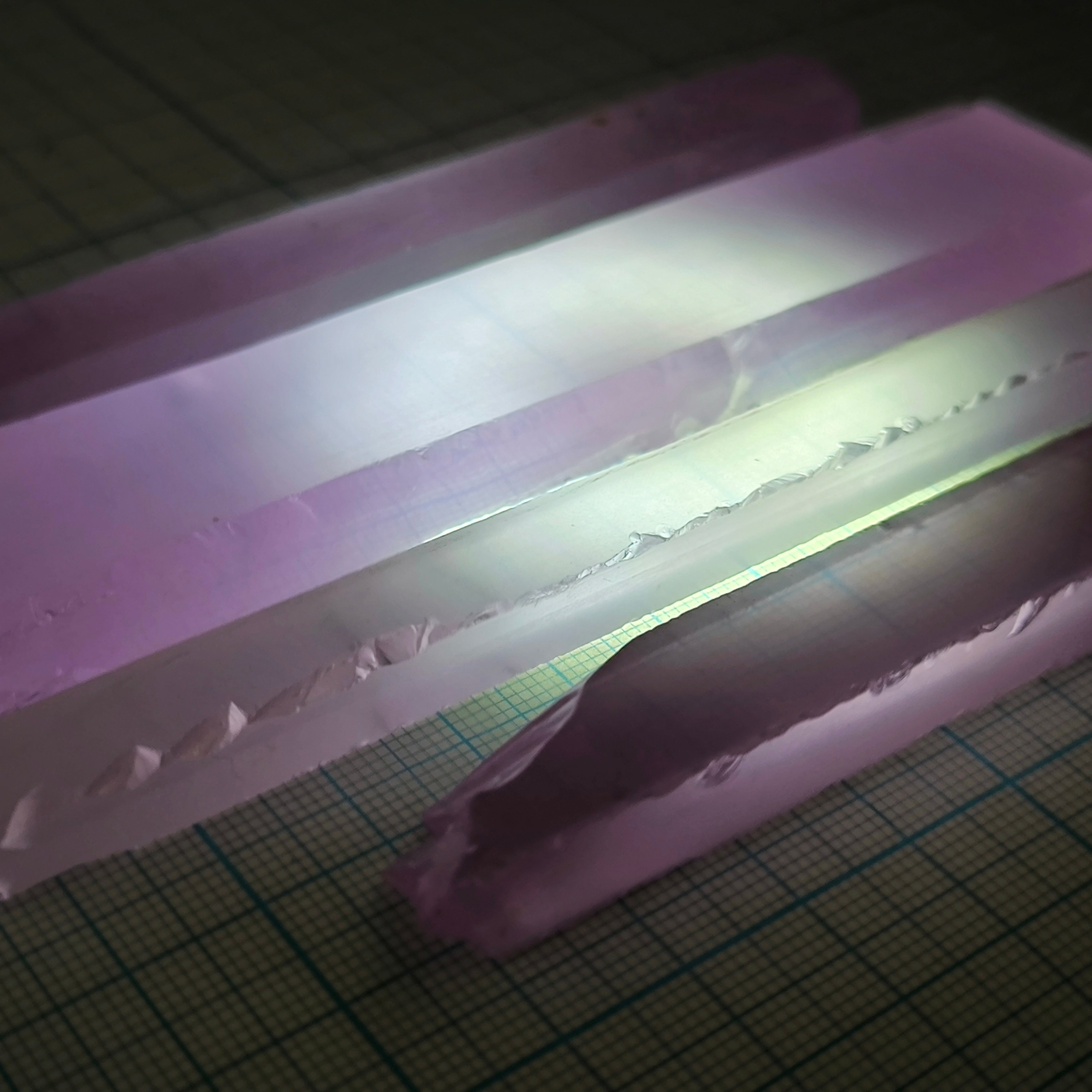 Призмы иттрий алюминиевый ИАГ гранат. YAG garnet иттрий алюминиевый гранат ИАГ