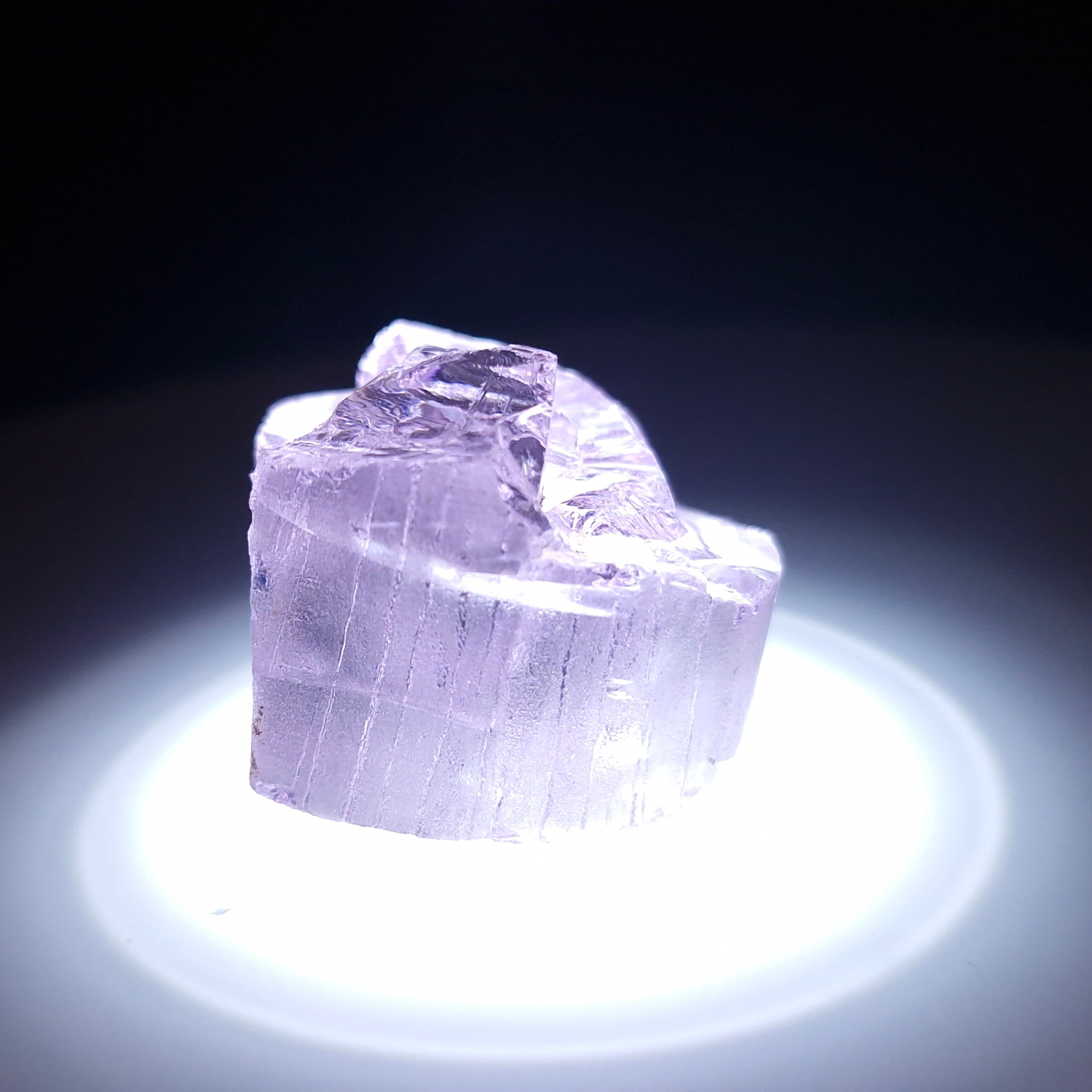 Синтетический YAG гранат garnet 35.78 гр. YAG garnet иттрий алюминиевый гранат ИАГ