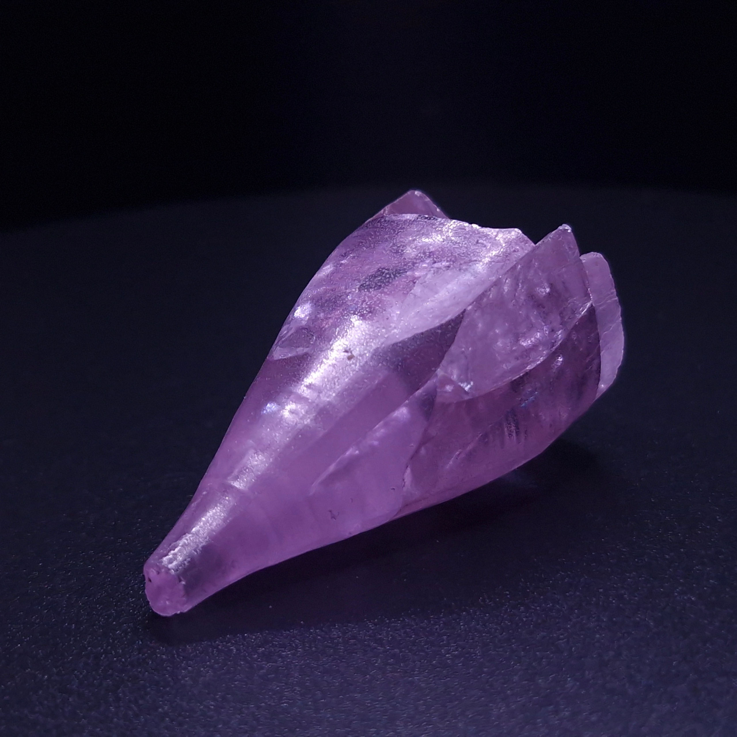 Искусственный гранат YAG. YAG garnet иттрий алюминиевый гранат ИАГ