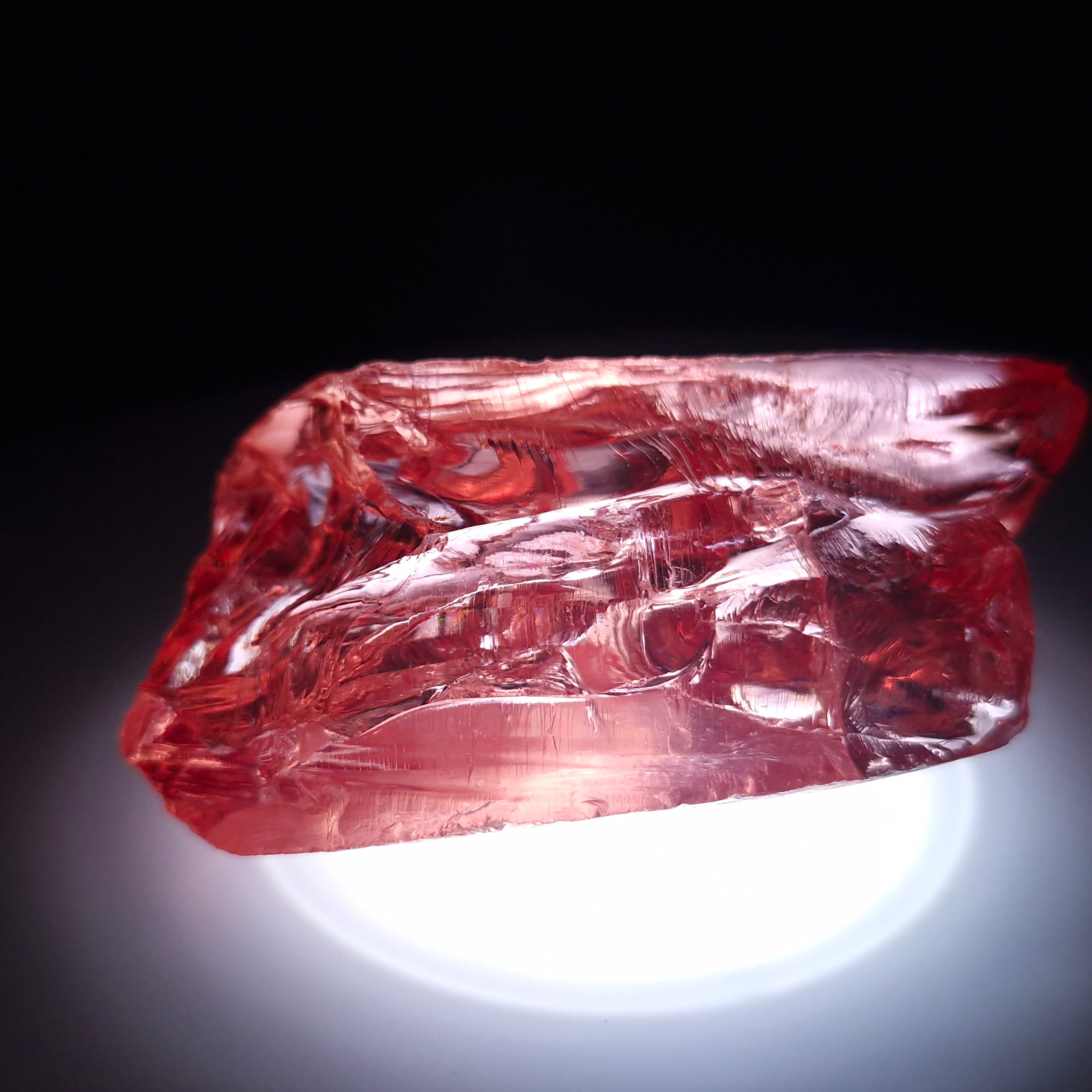 Иттрий алюминиевый гранат. YAG garnet иттрий алюминиевый гранат ИАГ