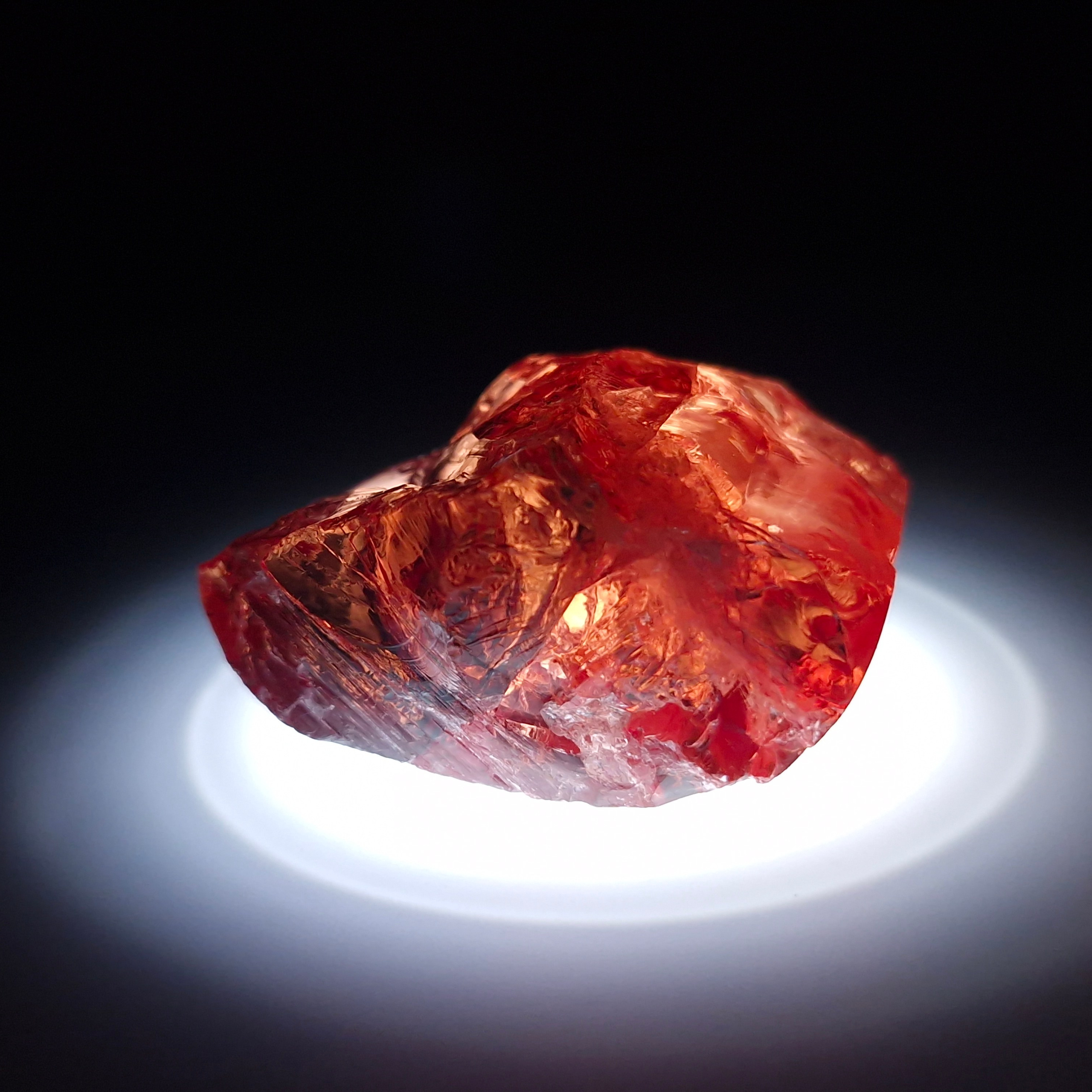 Алюмо-иттриевый гранат. YAG garnet иттрий алюминиевый гранат ИАГ