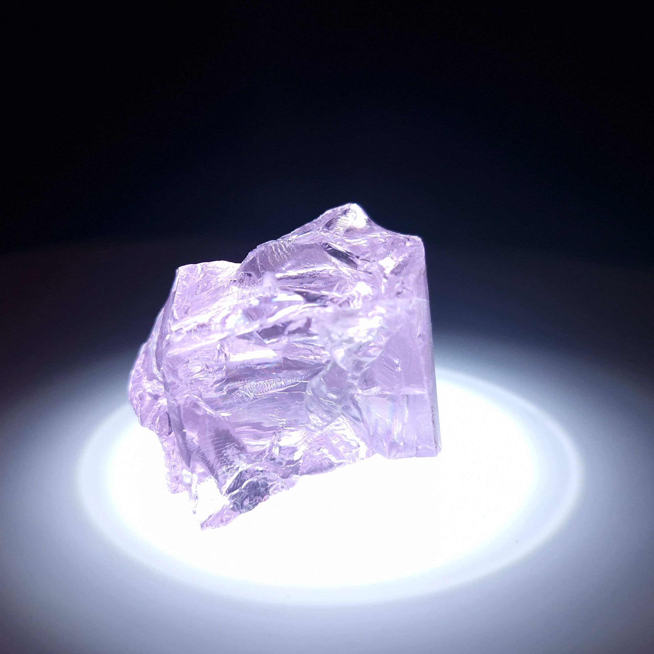 Синтетический YAG гранат garnet 35.78 гр. YAG garnet иттрий алюминиевый гранат ИАГ