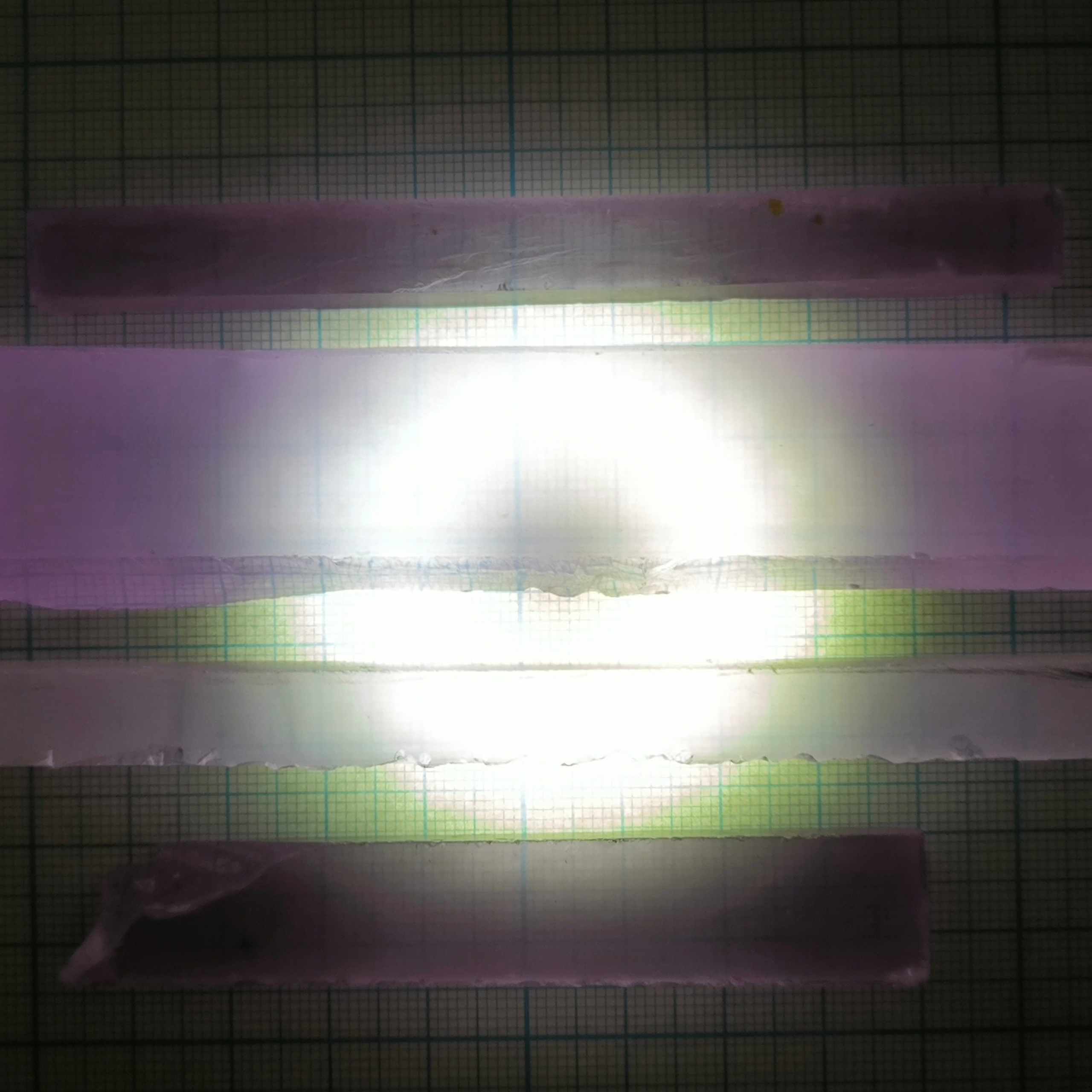 Призмы иттрий алюминиевый ИАГ гранат. YAG garnet иттрий алюминиевый гранат ИАГ