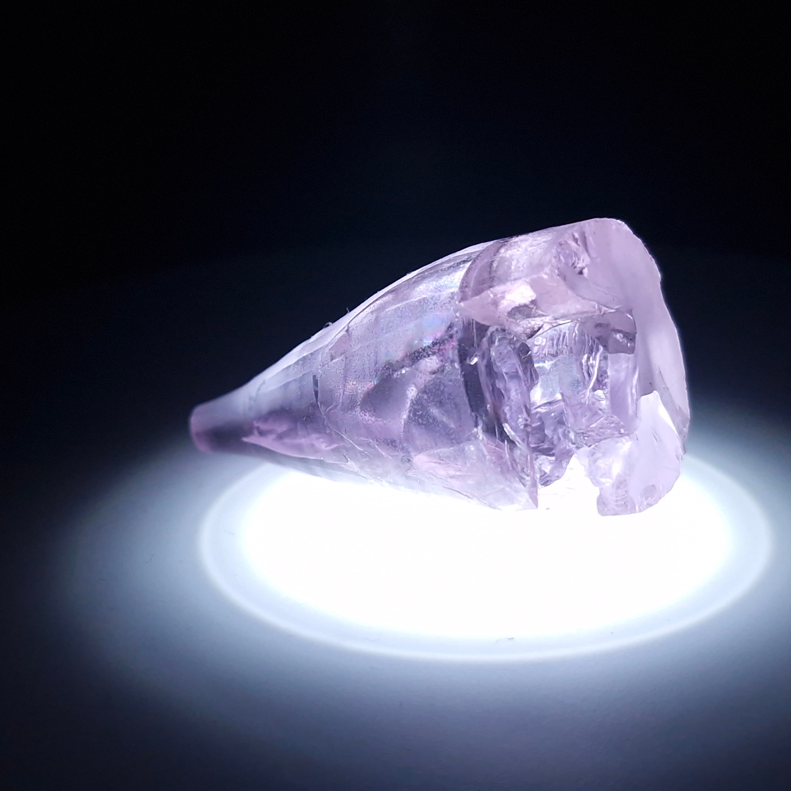 Искусственный гранат YAG. YAG garnet иттрий алюминиевый гранат ИАГ