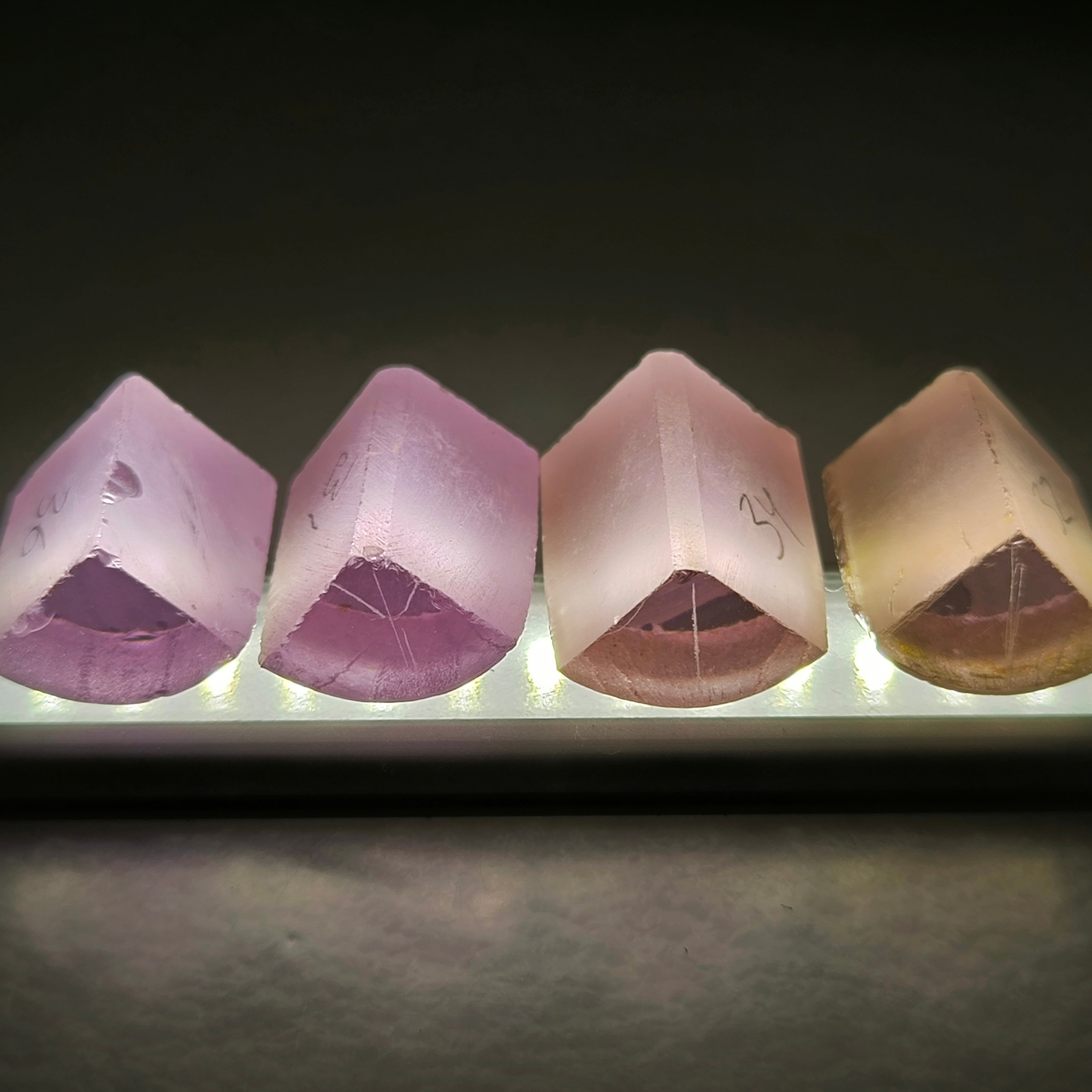 Иттрий-алюминиевый гранат призмы ИАГ