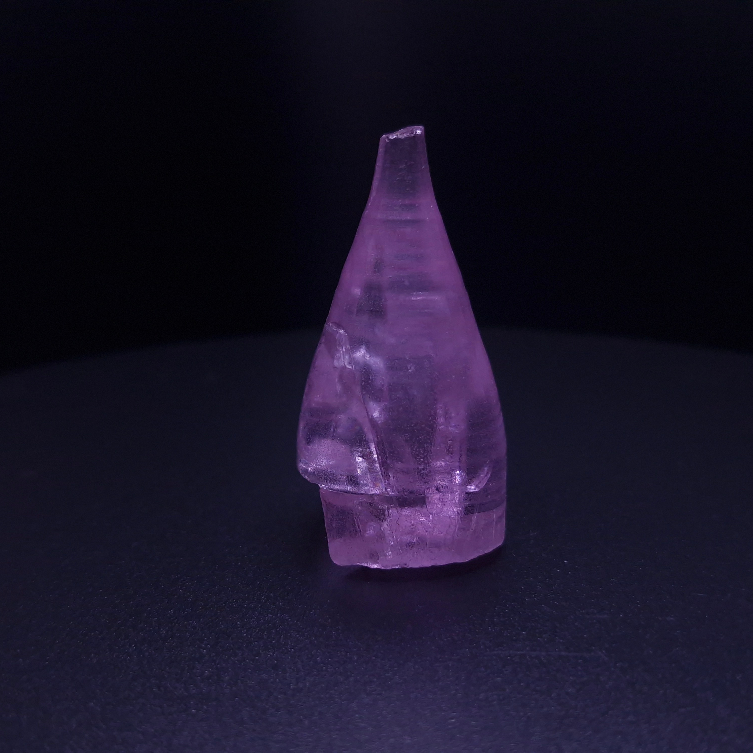 Искусственный гранат YAG. YAG garnet иттрий алюминиевый гранат ИАГ