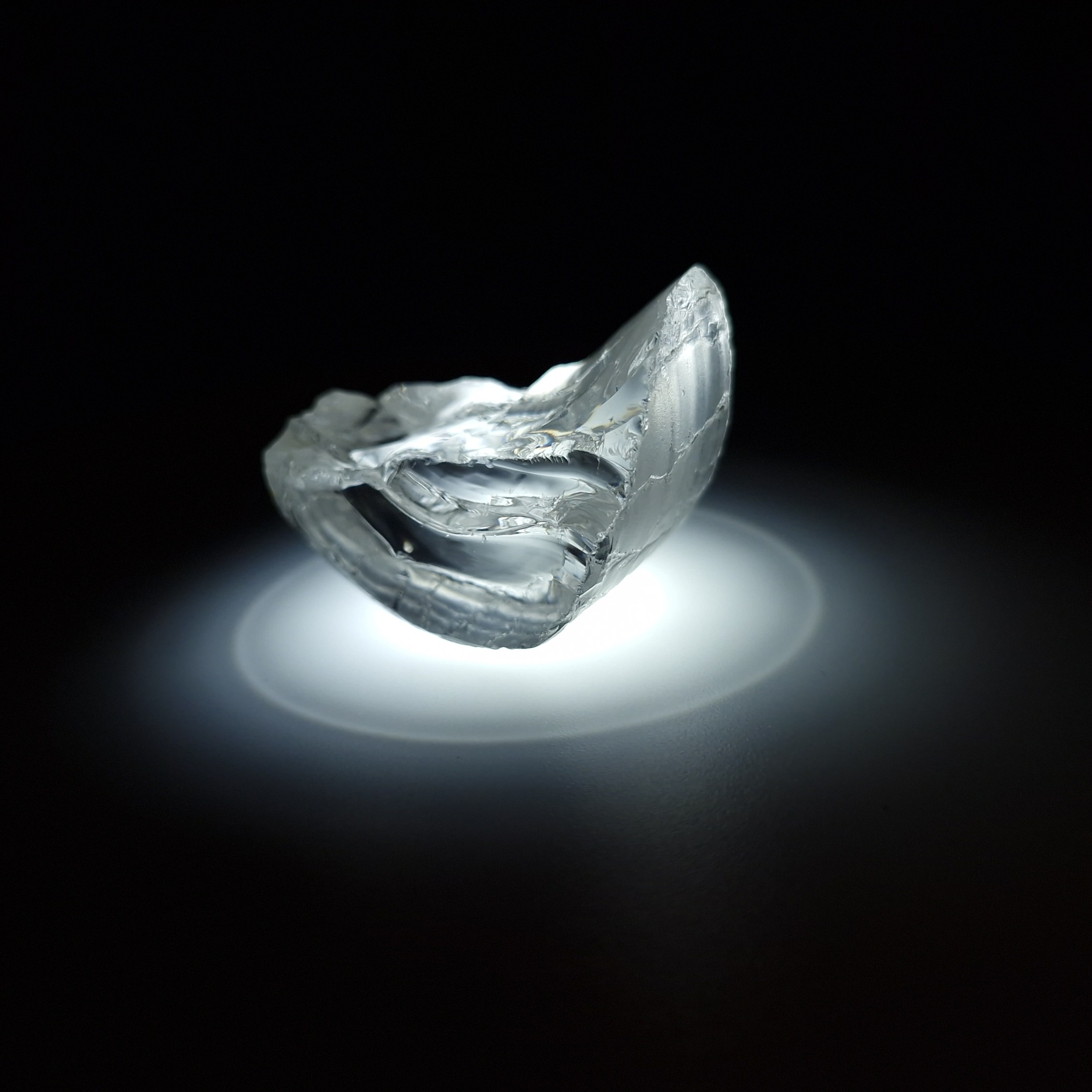 White YAG garnet 167 carats. YAG garnet иттрий алюминиевый гранат ИАГ