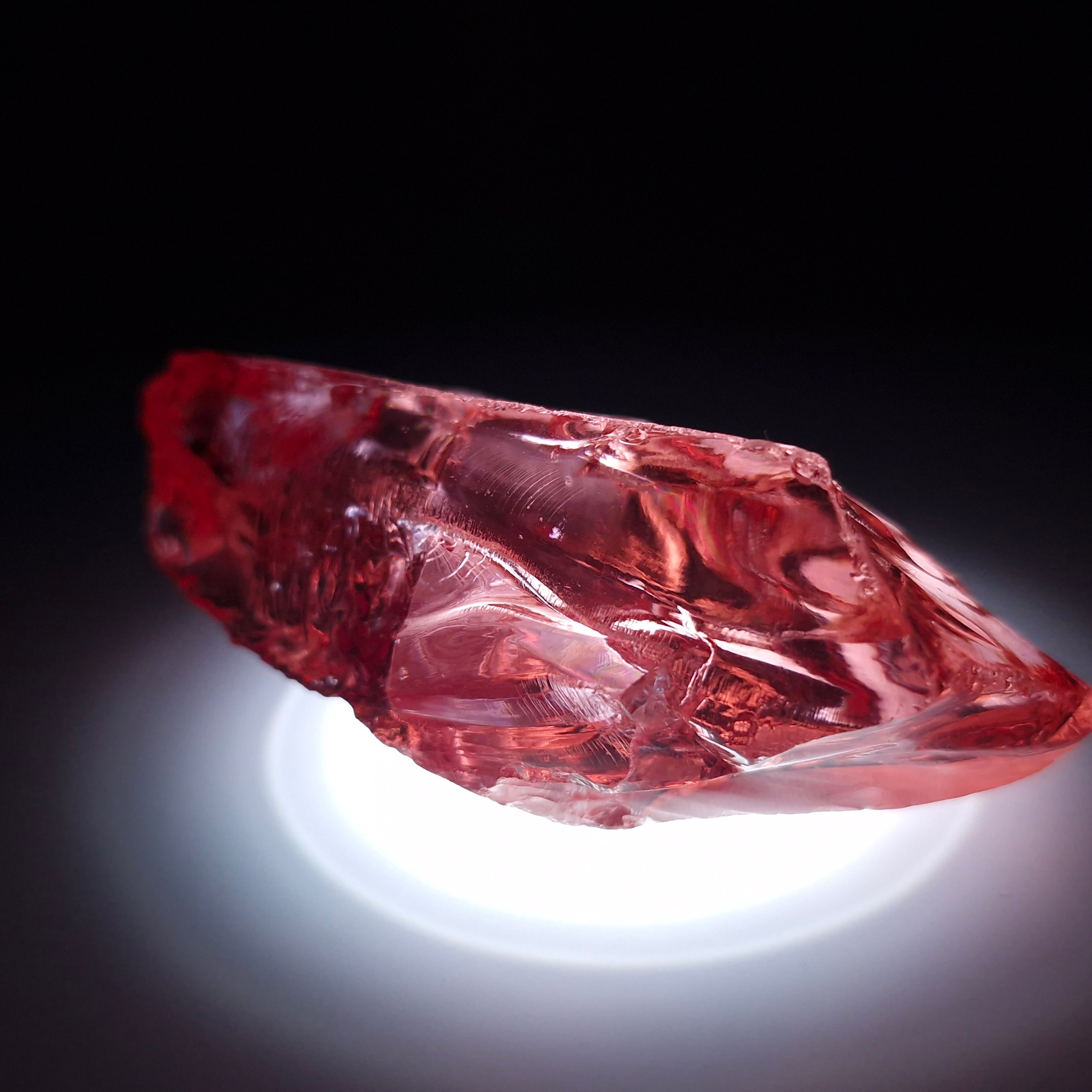 Иттрий алюминиевый гранат. YAG garnet иттрий алюминиевый гранат ИАГ