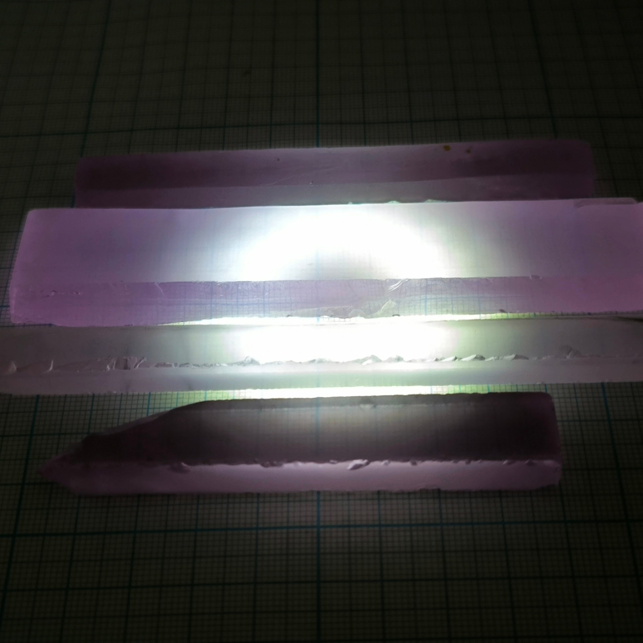 Призмы иттрий алюминиевый ИАГ гранат. YAG garnet иттрий алюминиевый гранат ИАГ