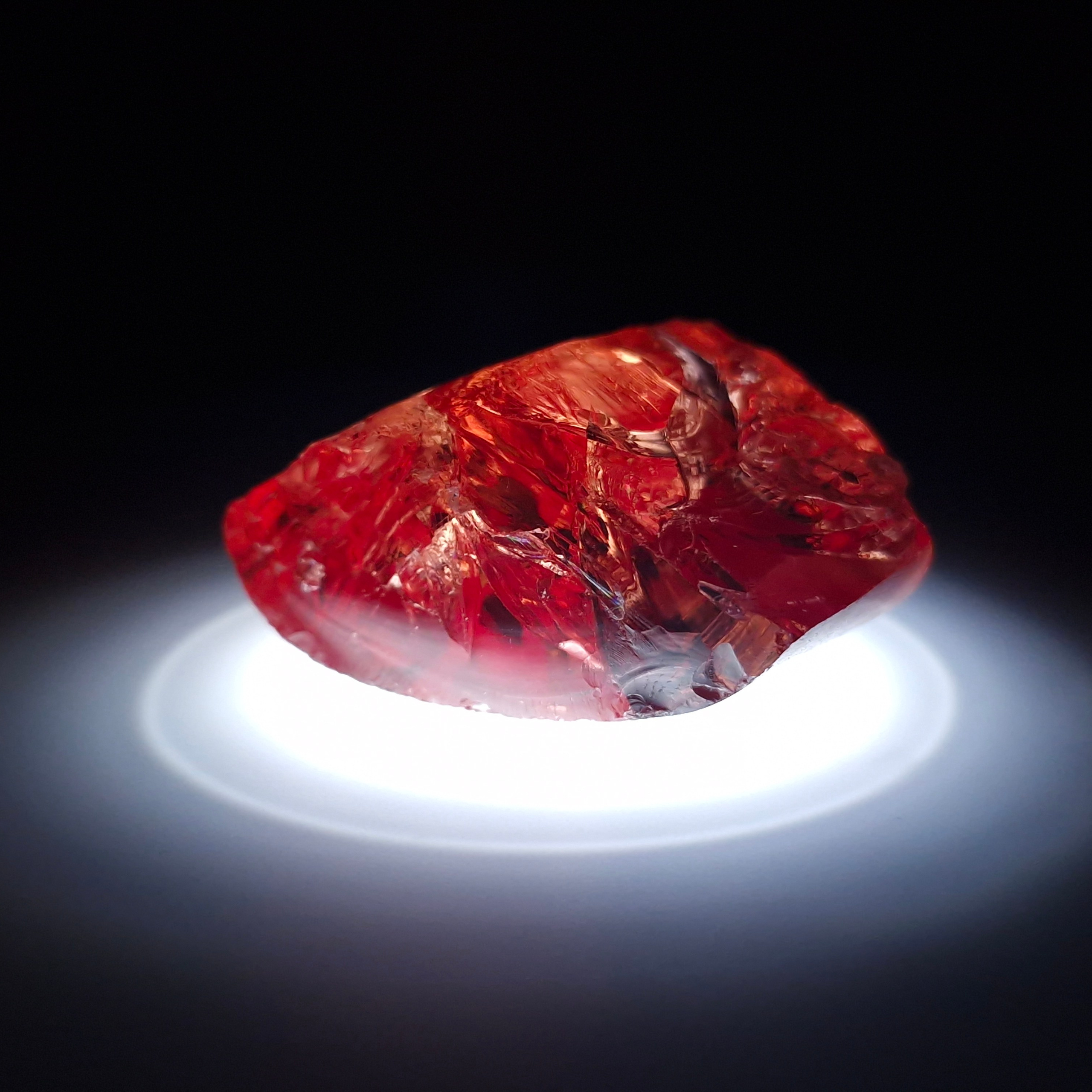 Алюмо-иттриевый гранат. YAG garnet иттрий алюминиевый гранат ИАГ