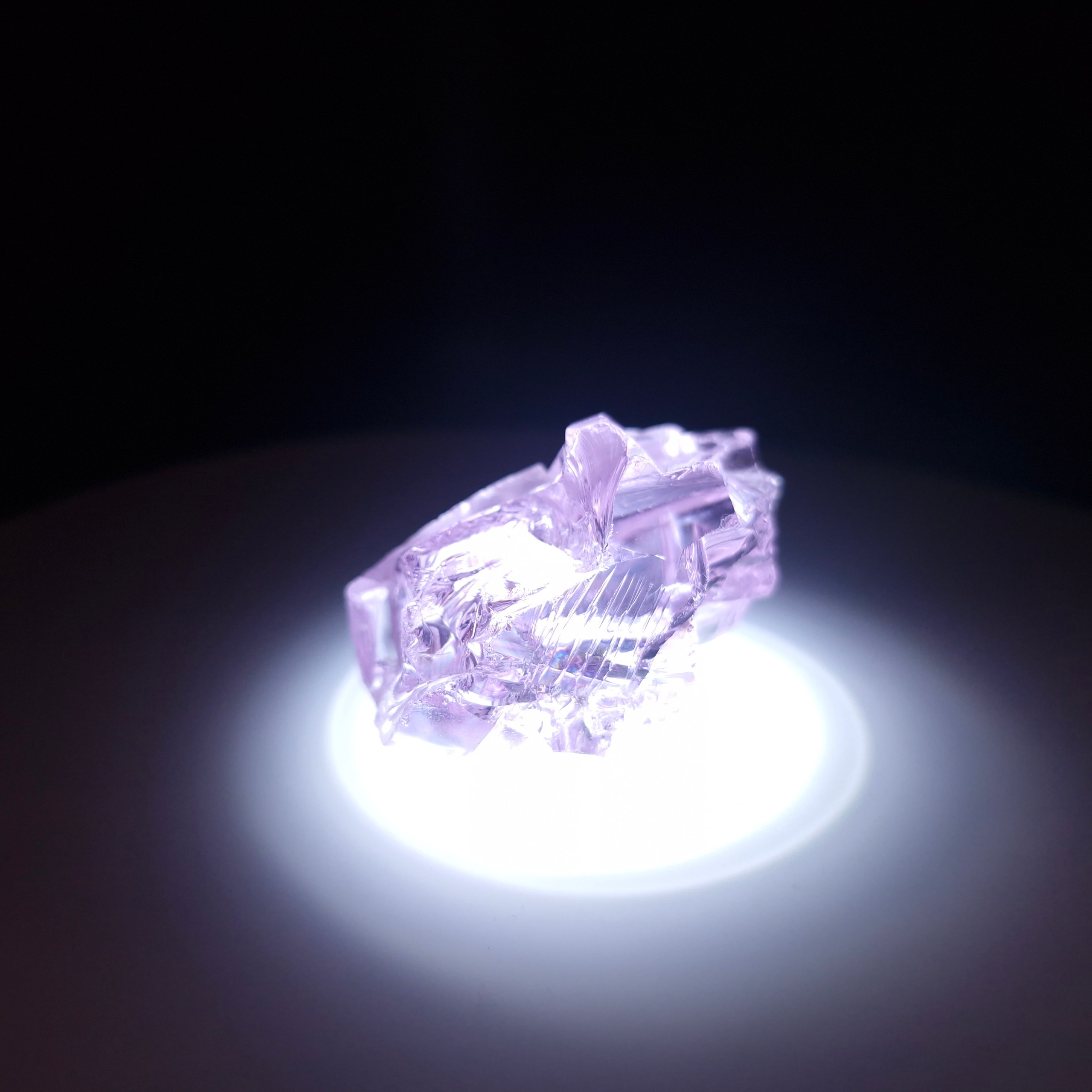 ИАГ гранат YAG. YAG garnet иттрий алюминиевый гранат ИАГ