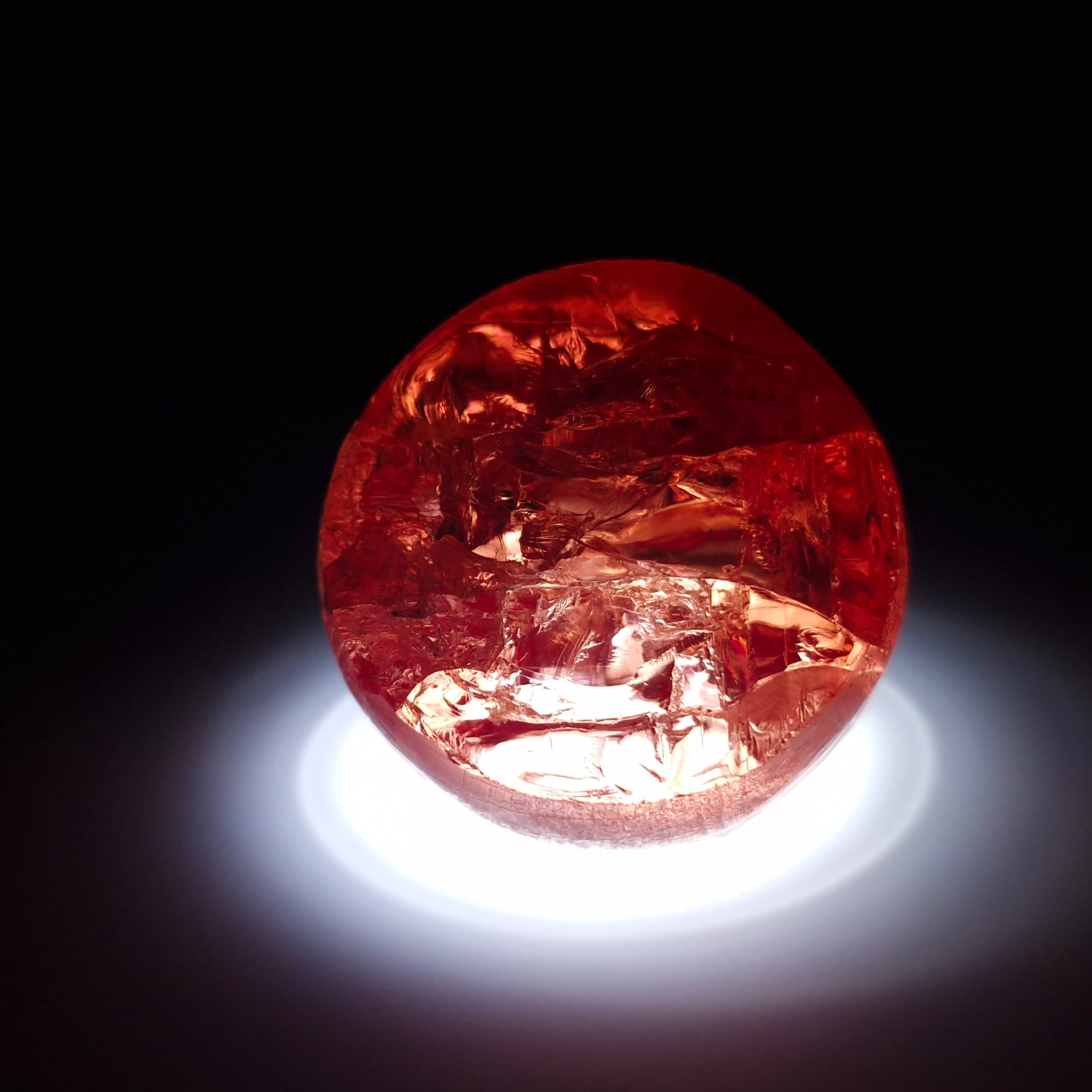 АИГ YAG красный. YAG garnet иттрий алюминиевый гранат ИАГ