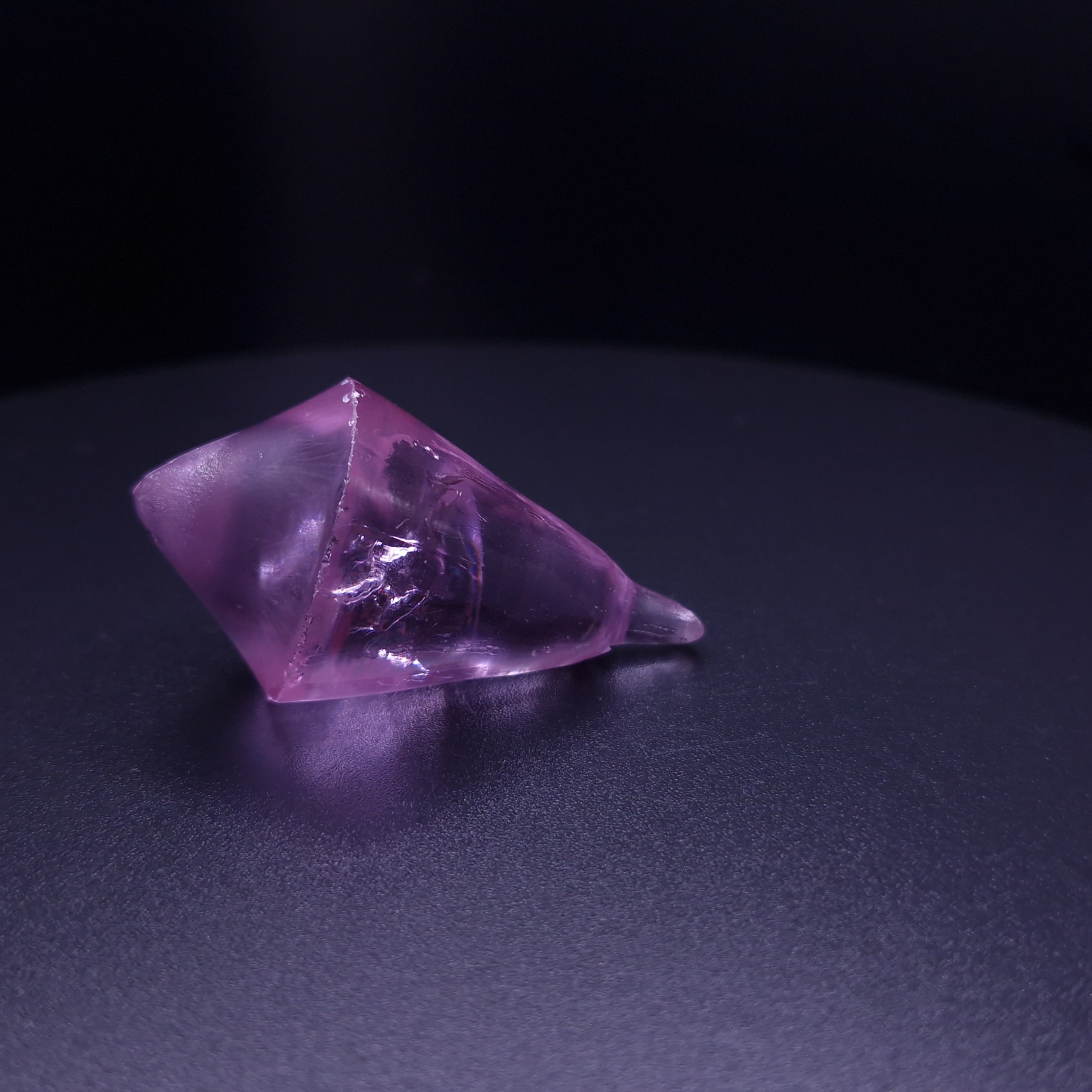 Алюмо иттриевый гранат. YAG garnet иттрий алюминиевый гранат ИАГ