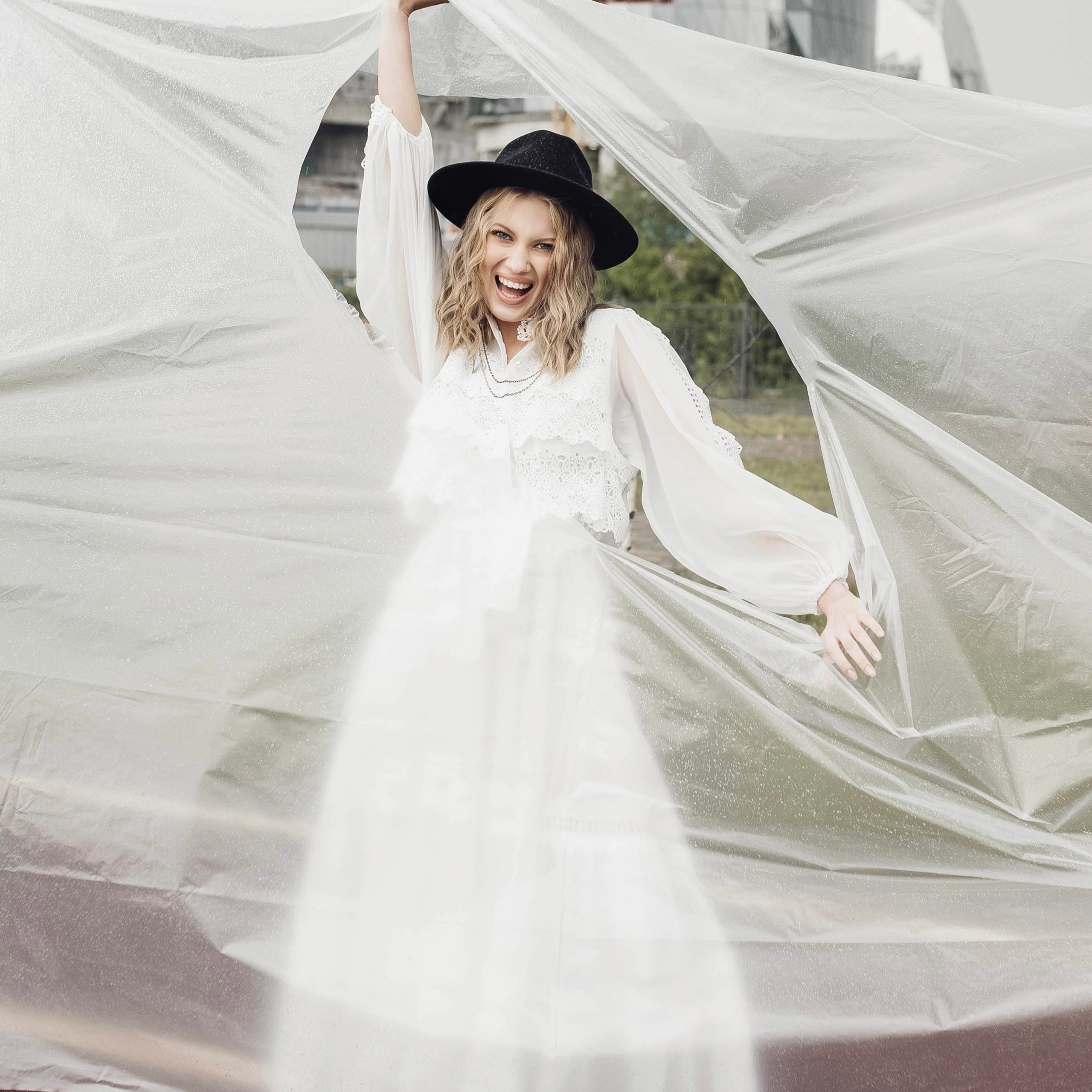 Публикации в журналах. Anika Moc