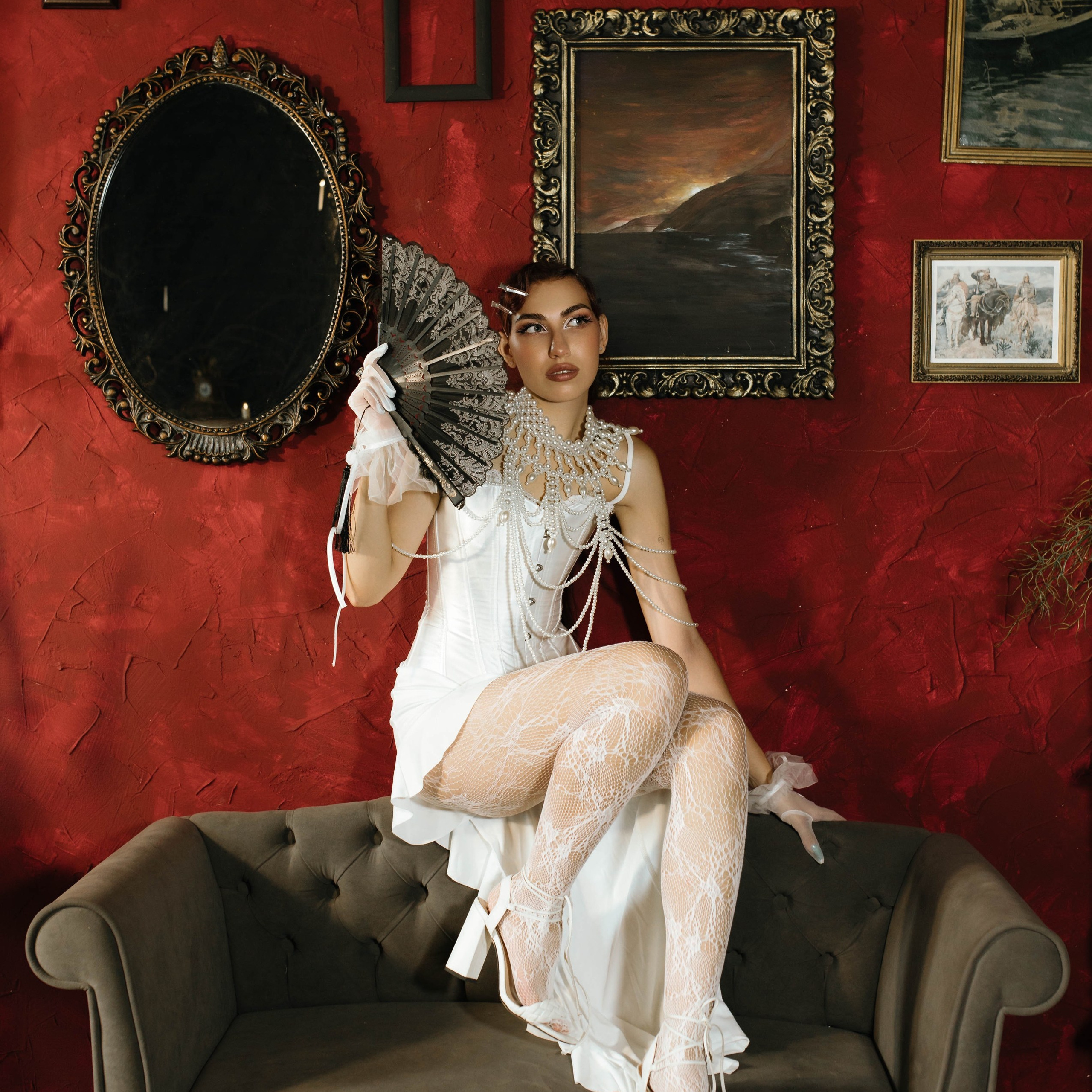 Публикации в журналах. Anika Moc