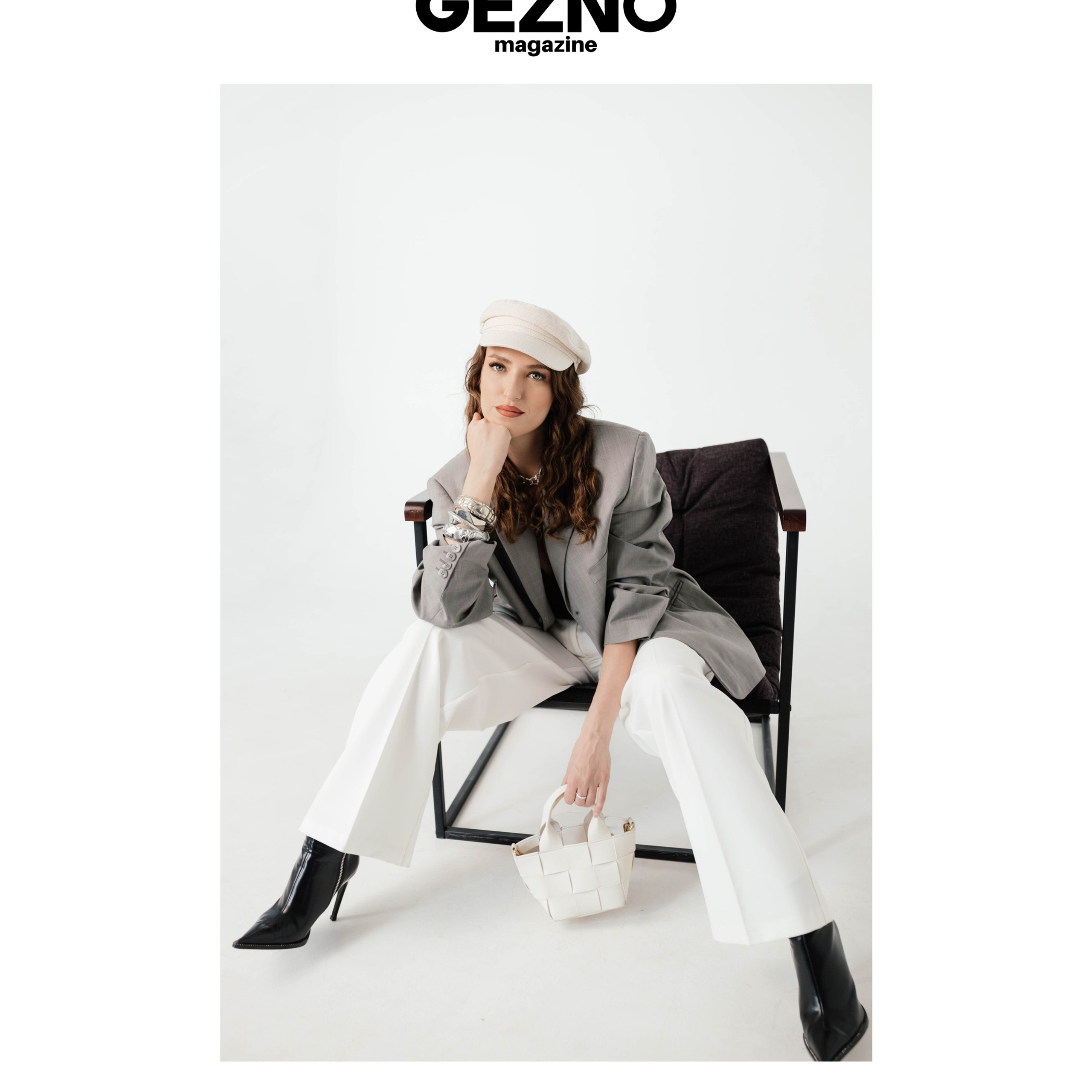 Публикации в журналах. Anika Moc