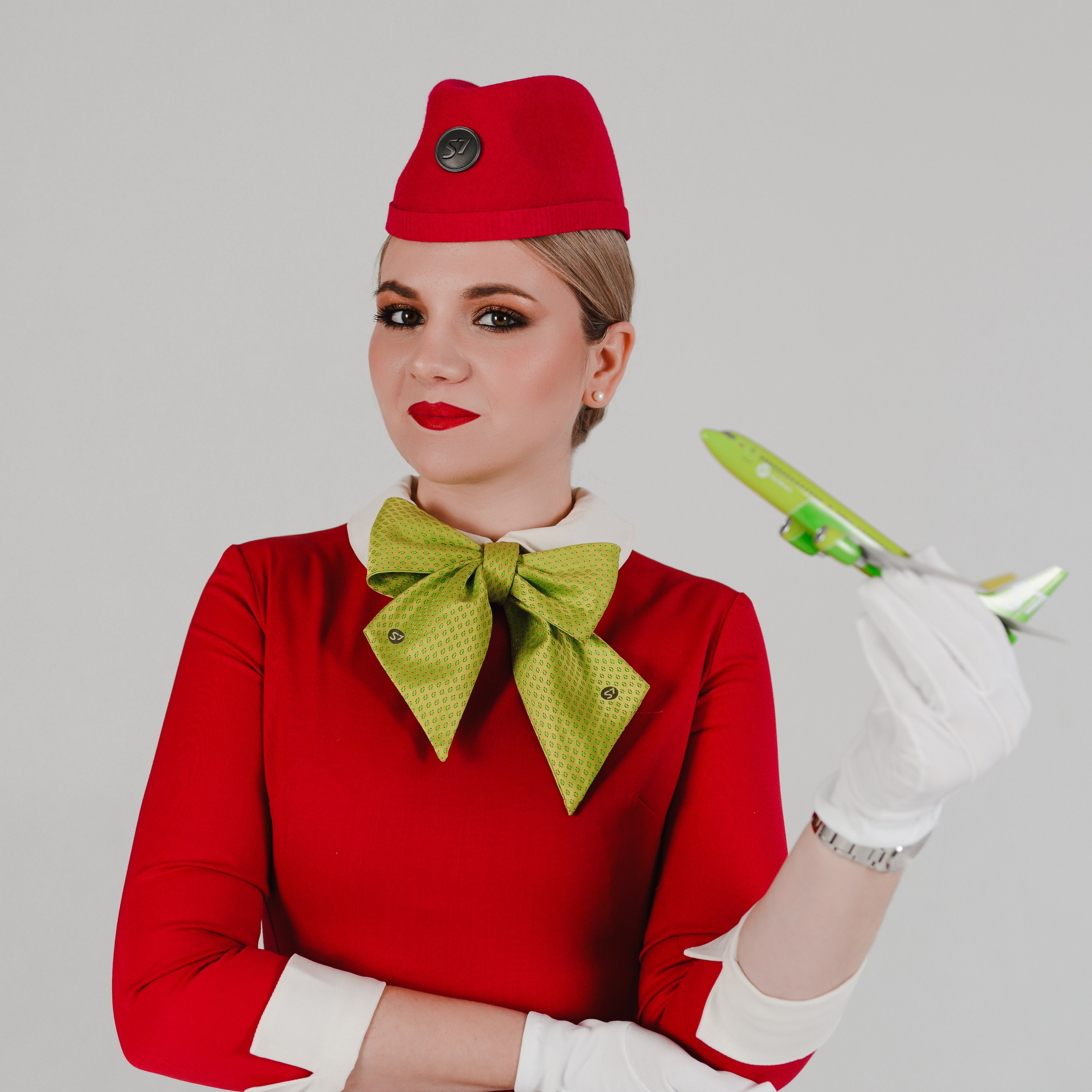 Стюардесса по имени Полина