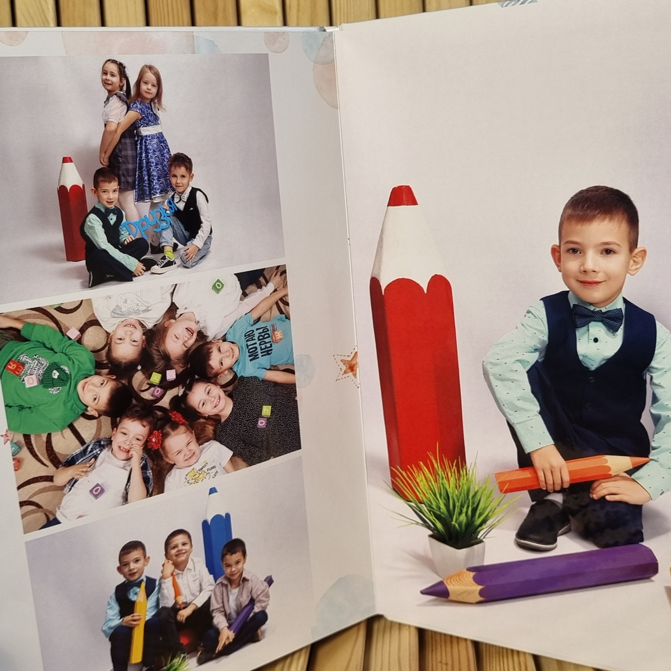 Фото готовых выпускных альбомов для детского сада и школы в Иваново Ярославле Костроме Владимире. Выпускные альбомы в Иваново в детский сад и школу. Александр и Светлана Янкины