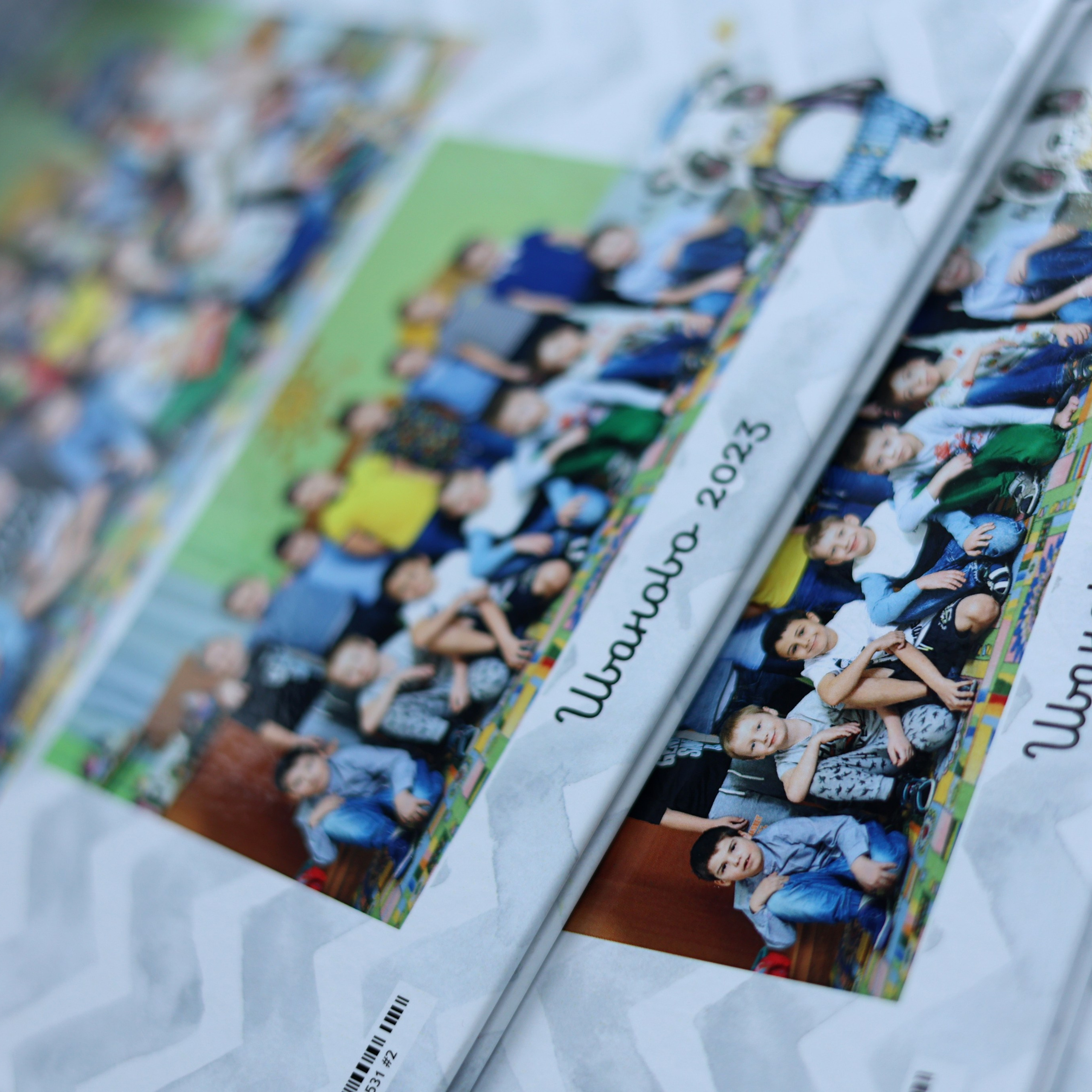 Фото готовых выпускных альбомов для детского сада и школы в Иваново Ярославле Костроме Владимире. Выпускные альбомы в Иваново в детский сад и школу. Александр и Светлана Янкины