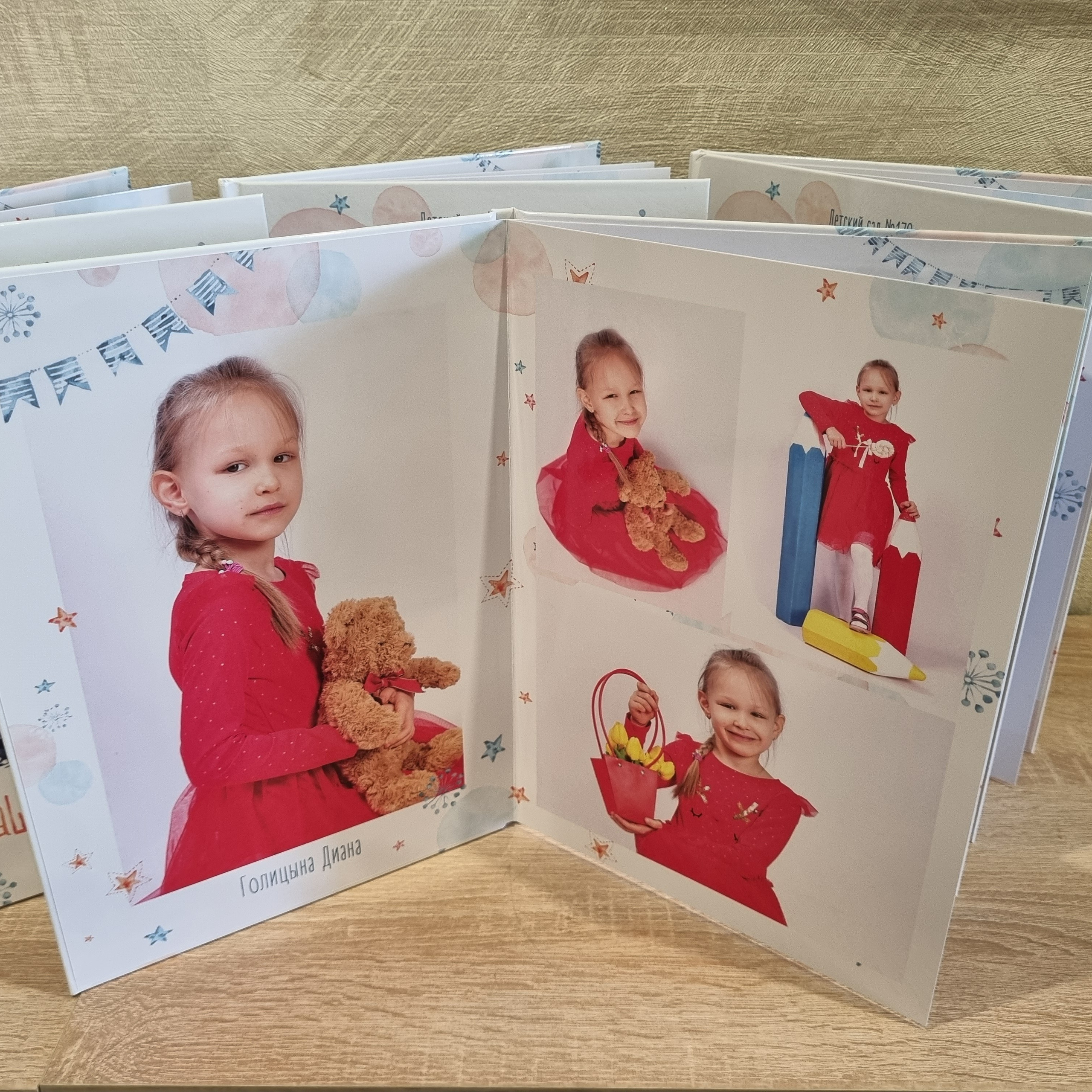 Фото готовых выпускных альбомов для детского сада и школы в Иваново Ярославле Костроме Владимире. Выпускные альбомы в Иваново в детский сад и школу. Александр и Светлана Янкины