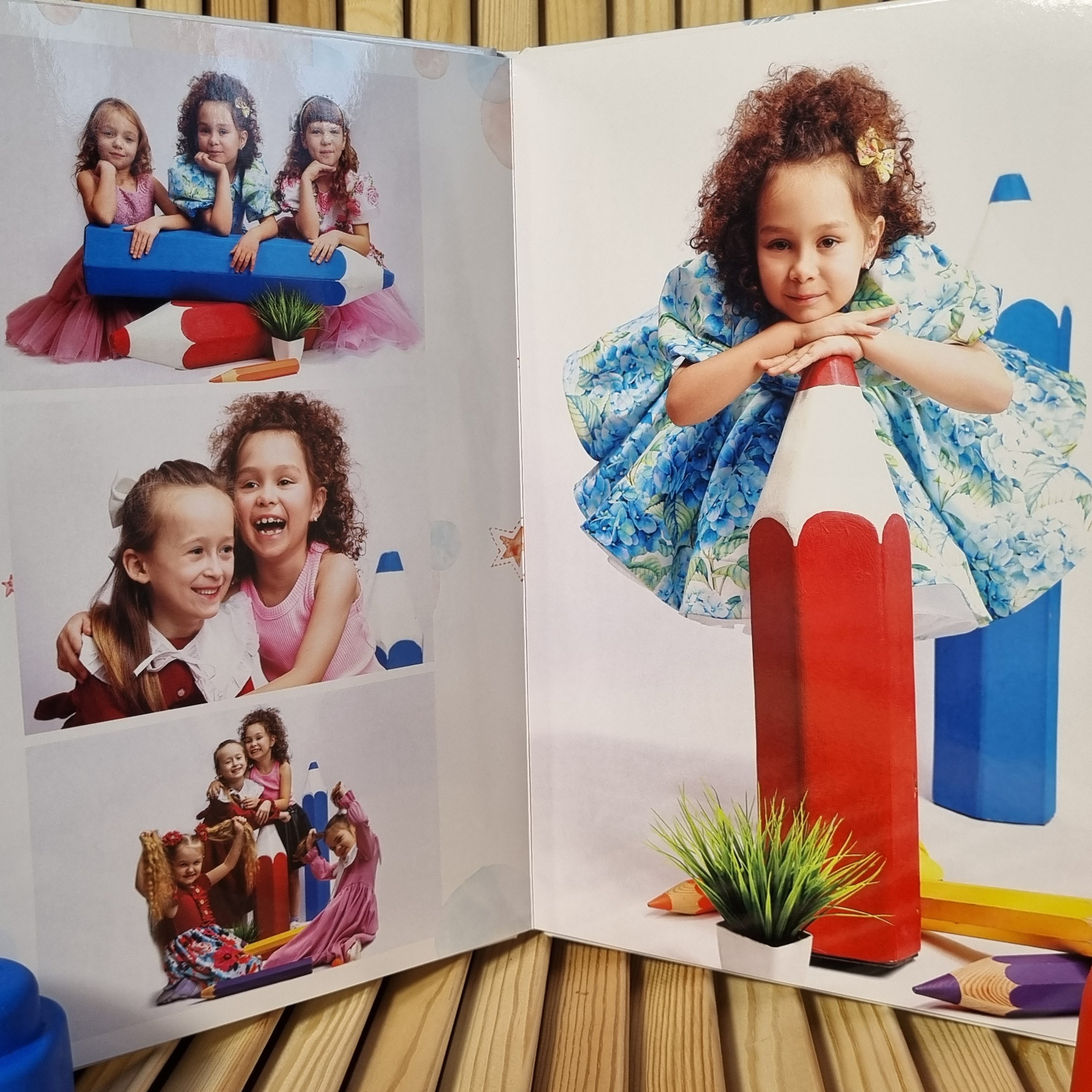 Фото готовых выпускных альбомов для детского сада и школы в Иваново Ярославле Костроме Владимире. Выпускные альбомы в Иваново в детский сад и школу. Александр и Светлана Янкины