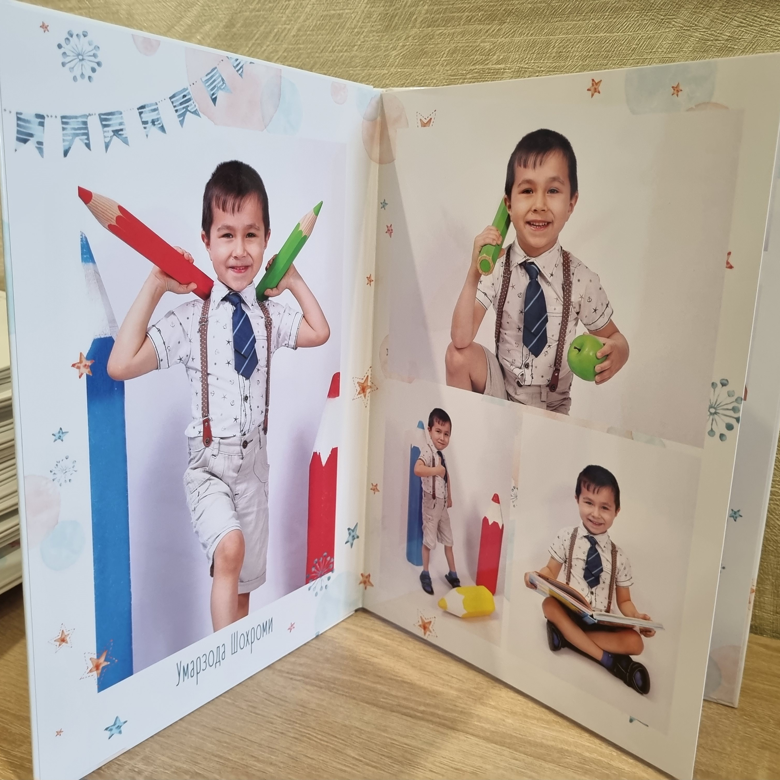 Фото готовых выпускных альбомов для детского сада и школы в Иваново Ярославле Костроме Владимире. Выпускные альбомы в Иваново в детский сад и школу. Александр и Светлана Янкины