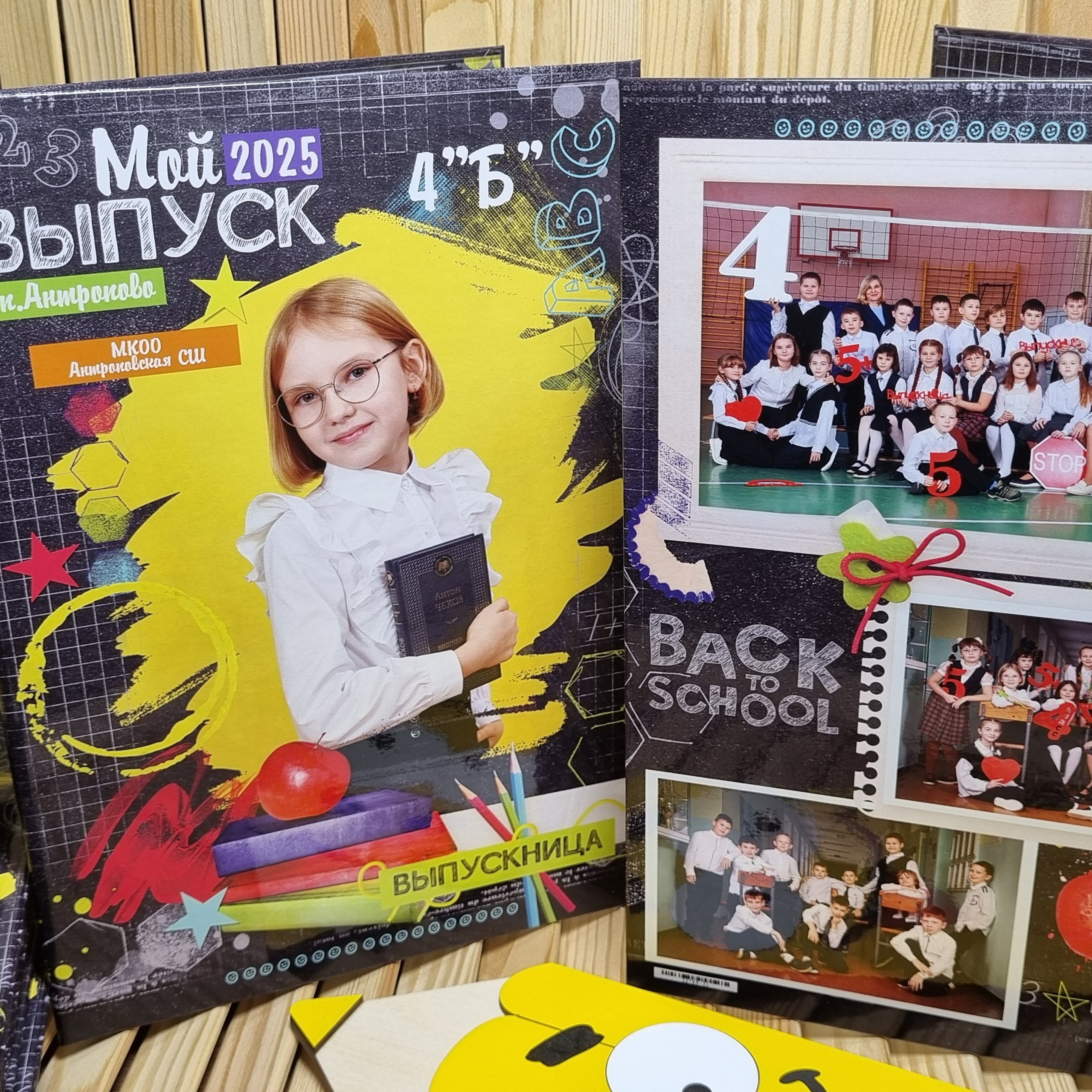 Фото готовых выпускных альбомов для детского сада и школы в Иваново Ярославле Костроме Владимире. Выпускные альбомы в Иваново в детский сад и школу. Александр и Светлана Янкины