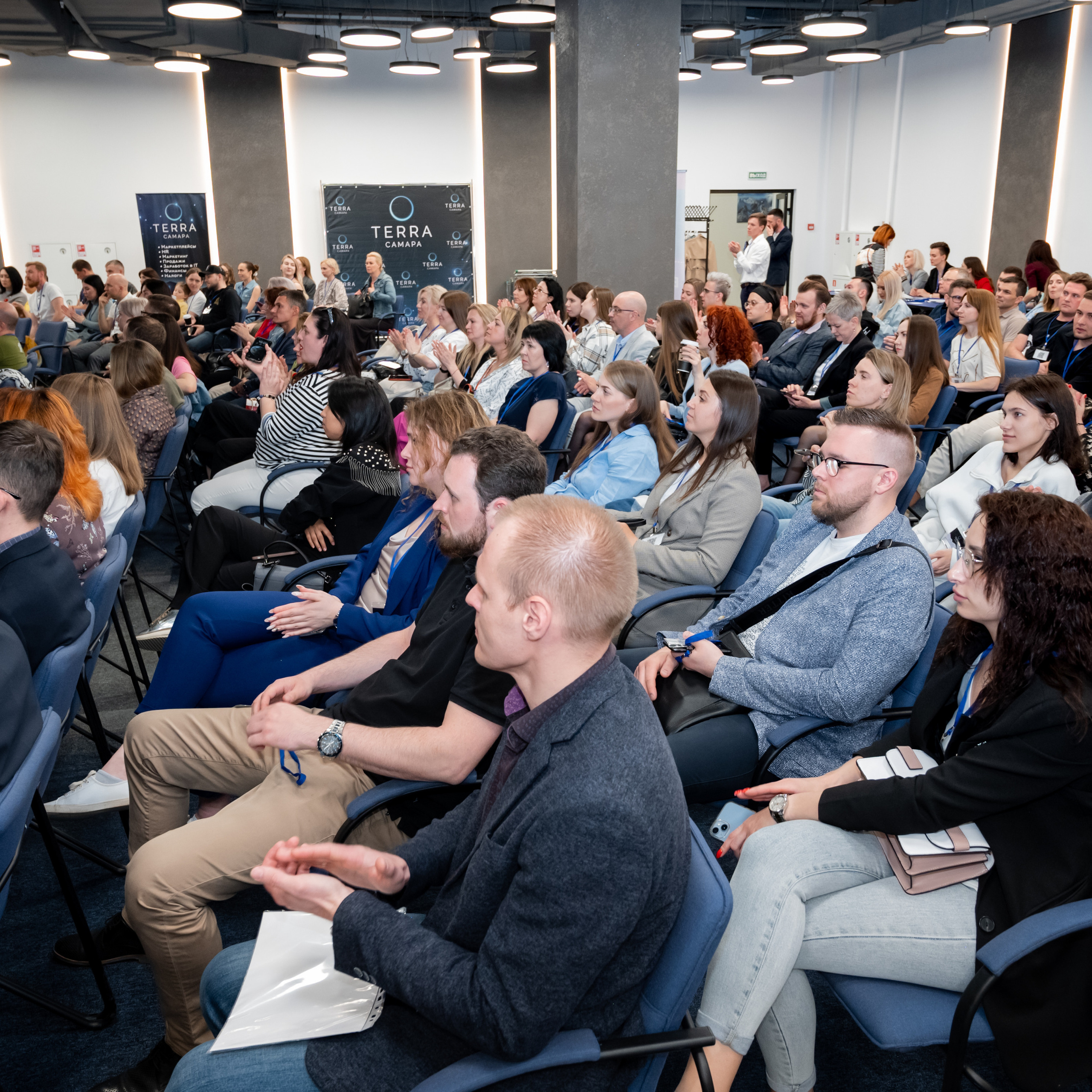 Конференции.Семинары.Выступления.Тимбилдинги. Универсальный фотограф Анна Максимова