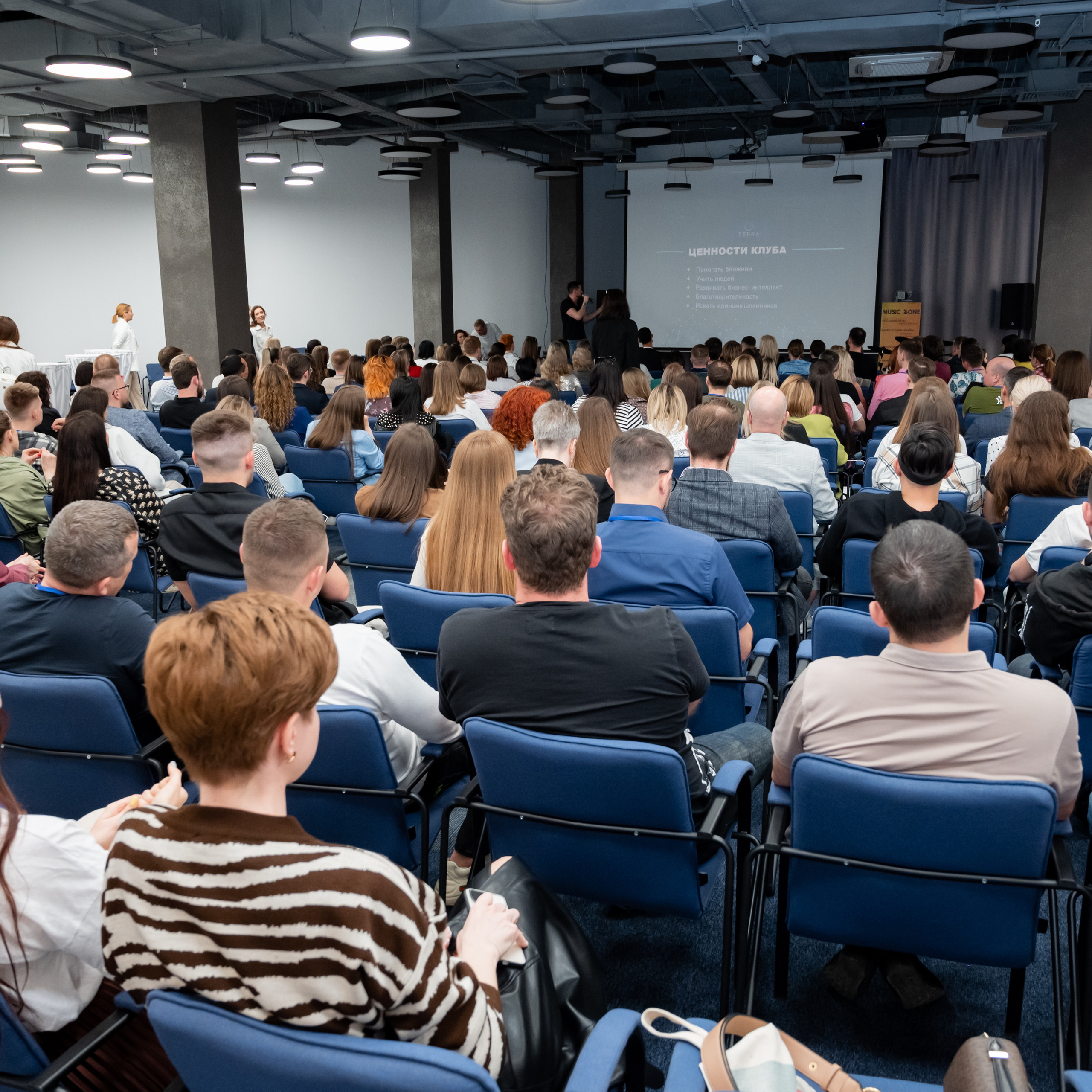 Конференции.Семинары.Выступления.Тимбилдинги. Универсальный фотограф Анна Максимова