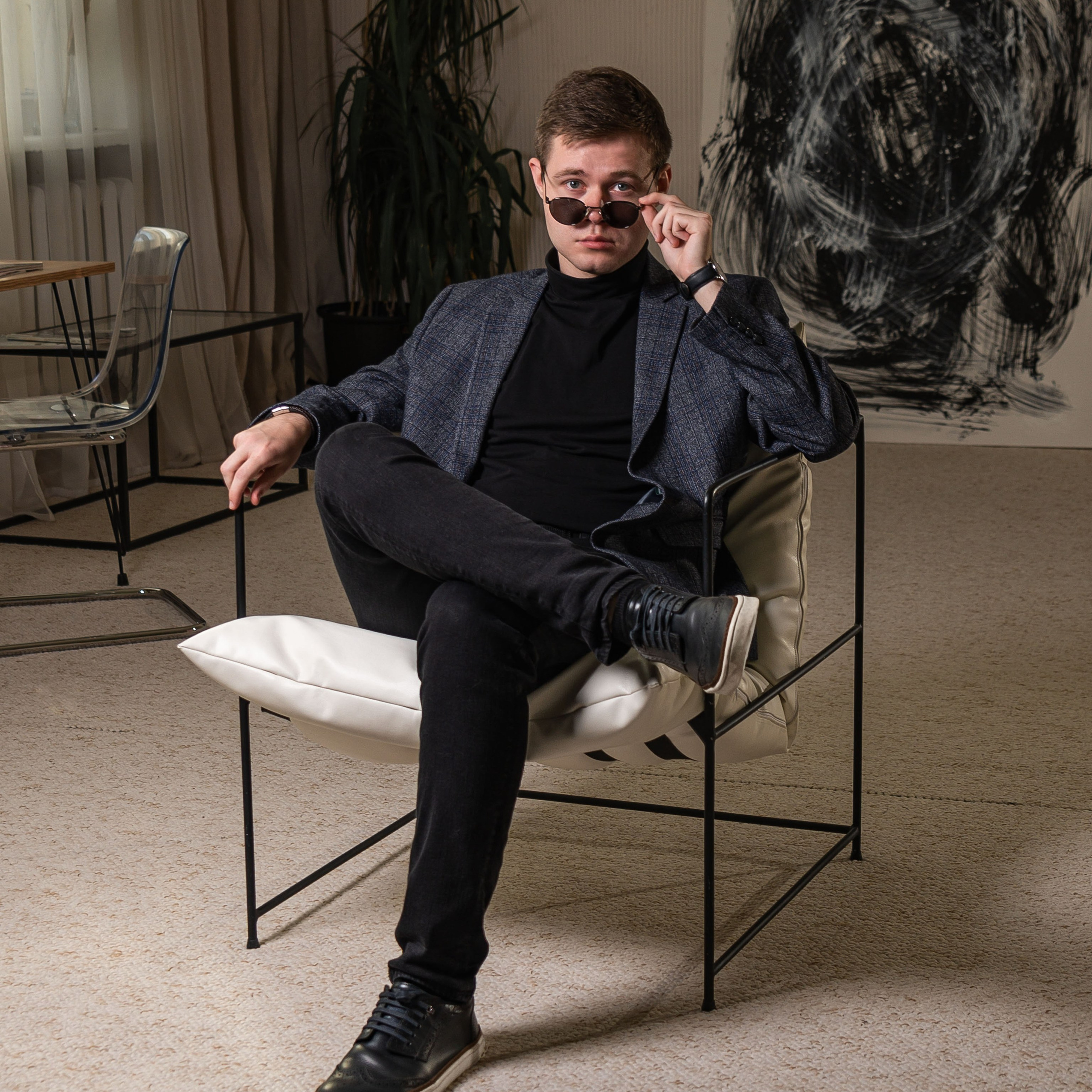 Дмитрий — фотосессия — студия