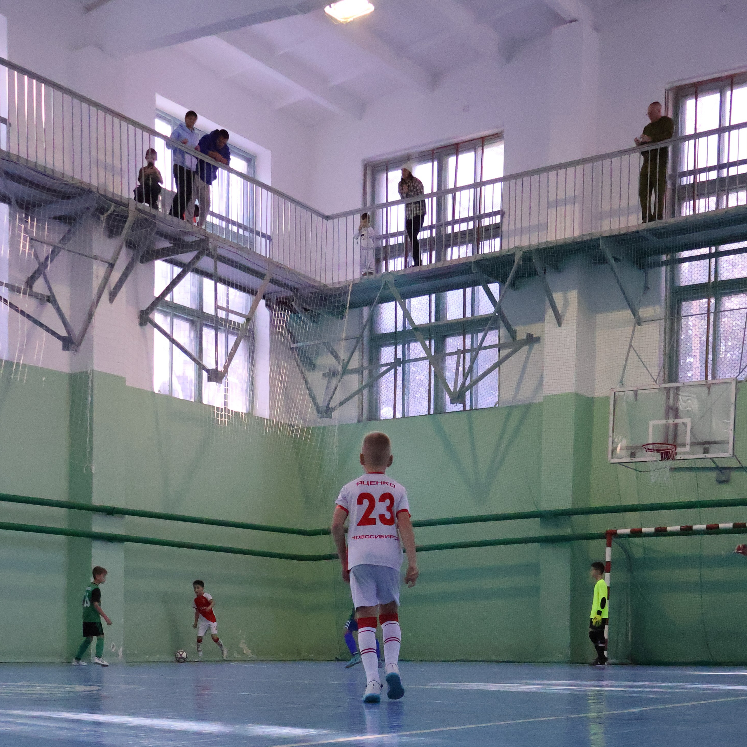 Футбол 12.10.2025. Фотограф АНАСТАСИЯ ПЛАТОВА