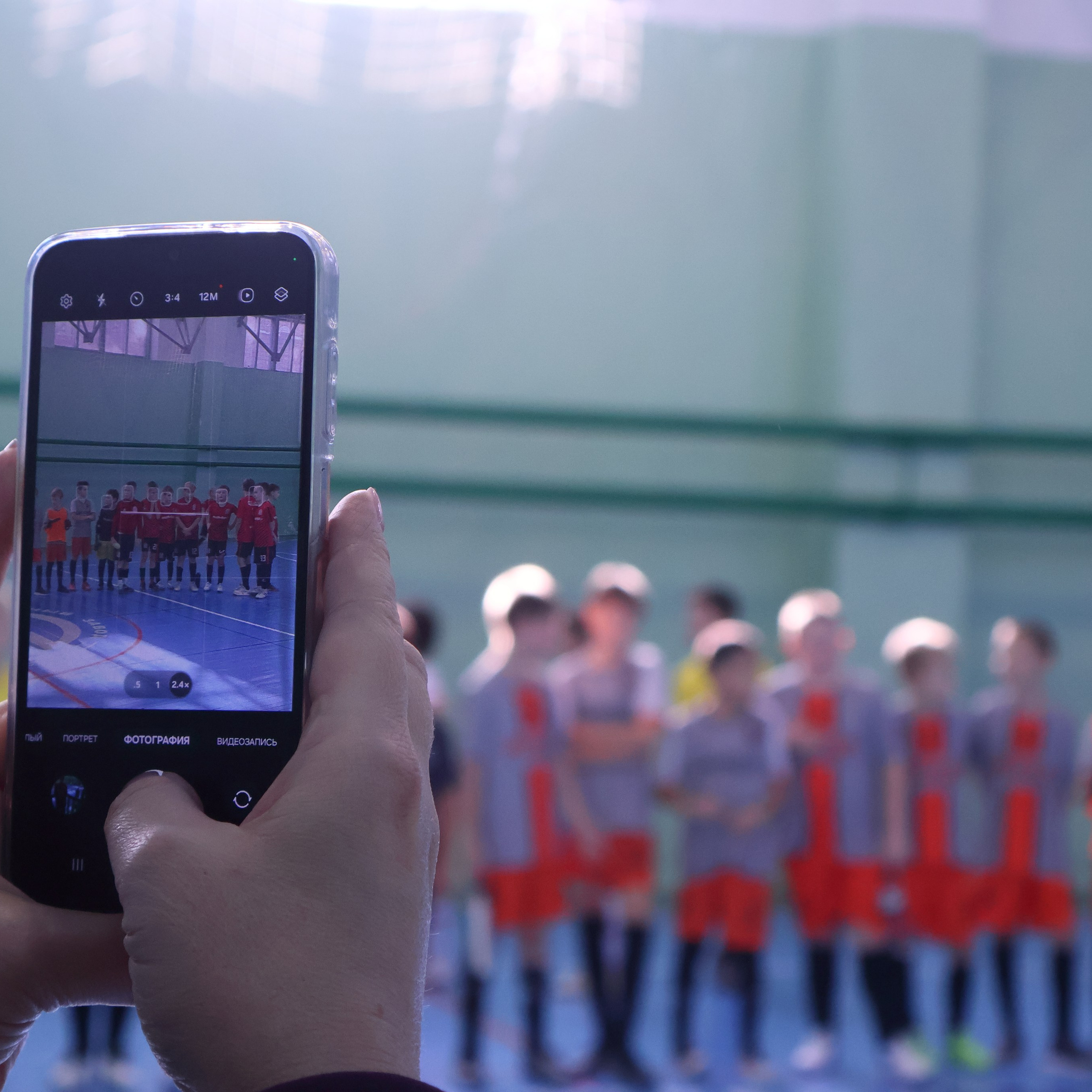 Футбол 12.10.2025. Фотограф АНАСТАСИЯ ПЛАТОВА