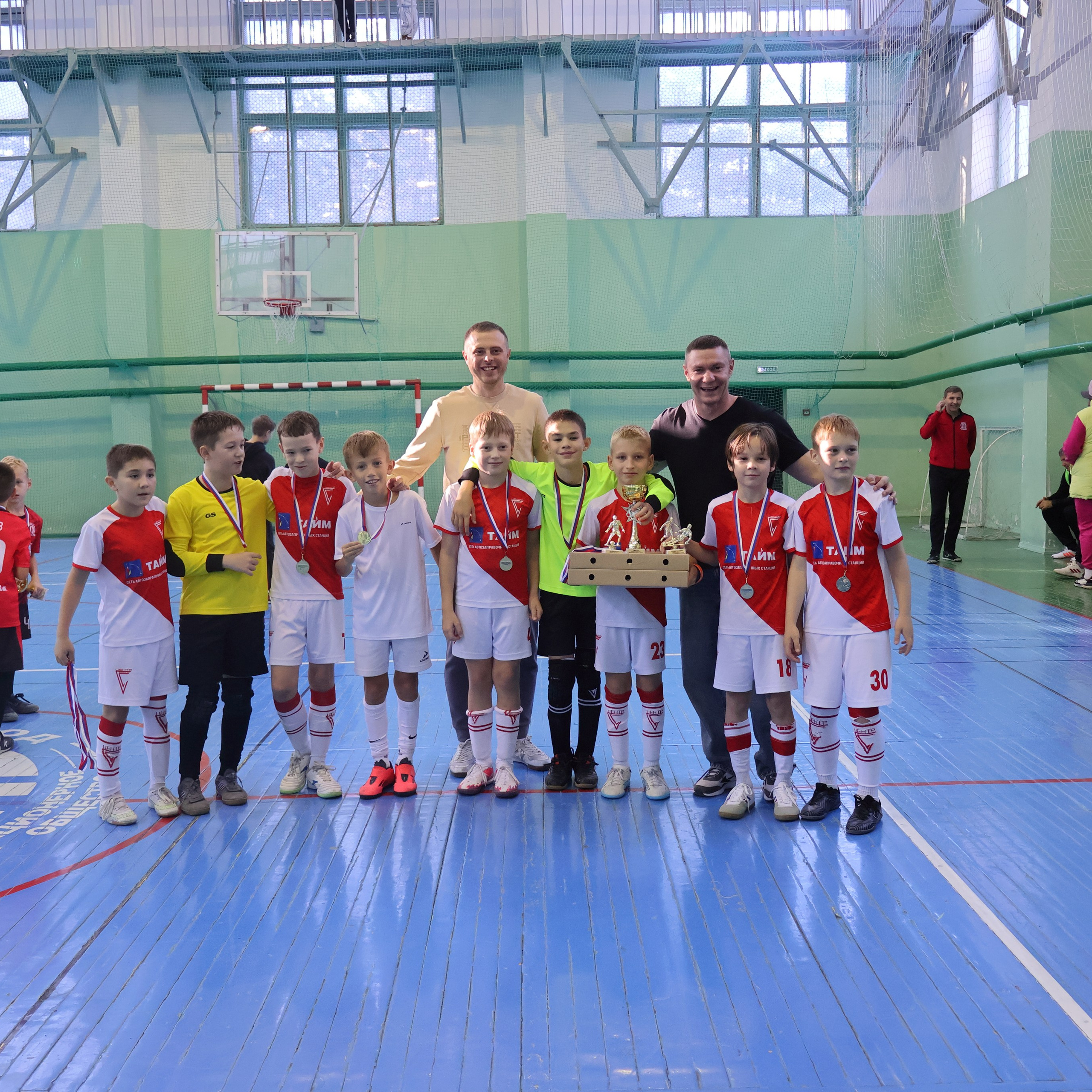 Футбол 12.10.2025. Фотограф АНАСТАСИЯ ПЛАТОВА