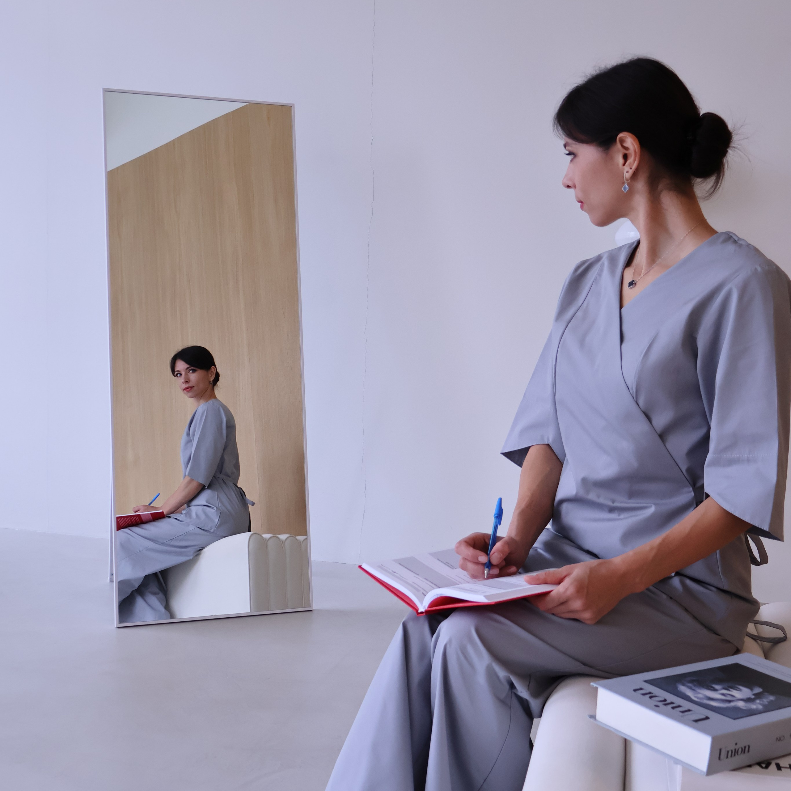 Косметолог-массажист. Фотограф АНАСТАСИЯ ПЛАТОВА