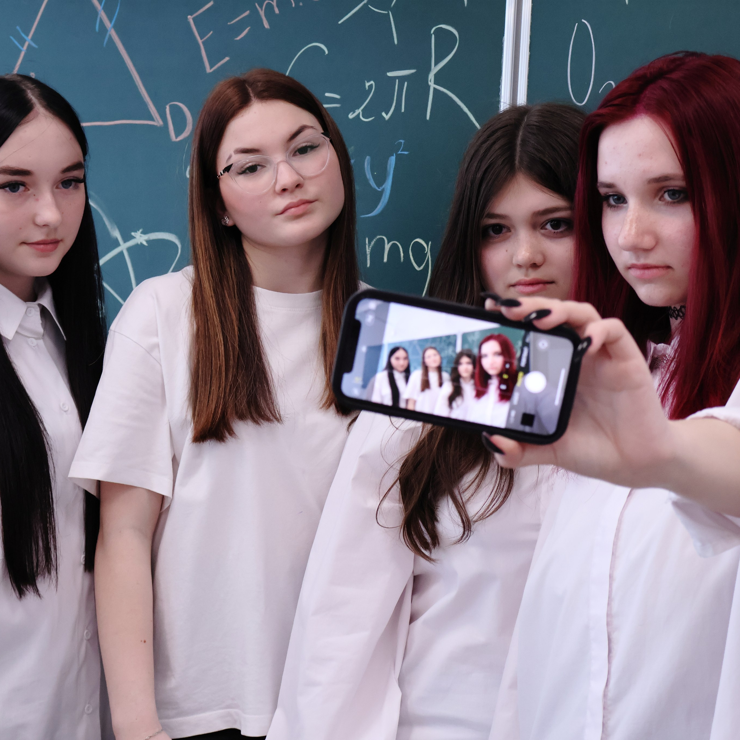 9класс в кадре. Фотограф АНАСТАСИЯ ПЛАТОВА