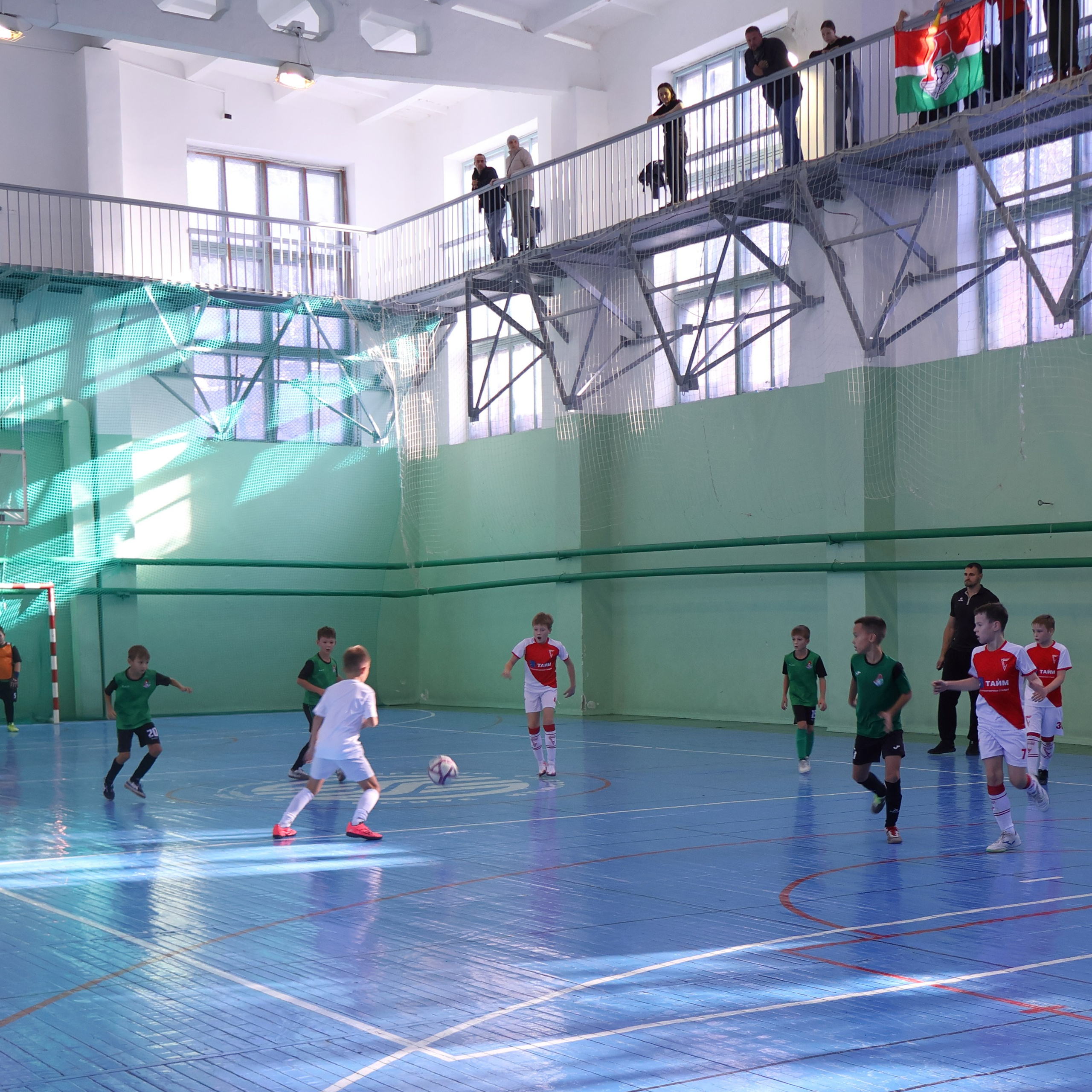 Футбол 12.10.2025. Фотограф АНАСТАСИЯ ПЛАТОВА