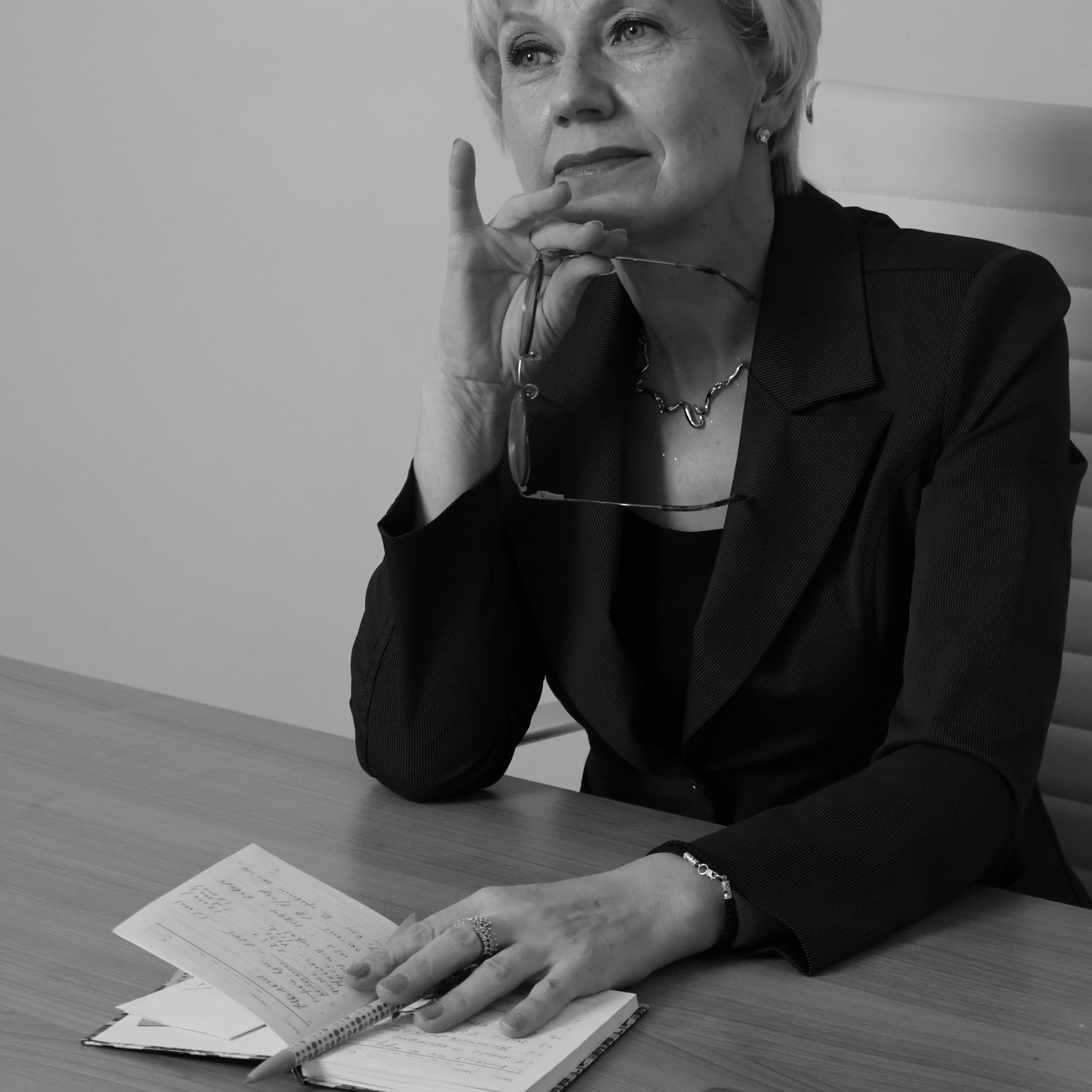 Офисная классика. Фотограф АНАСТАСИЯ ПЛАТОВА