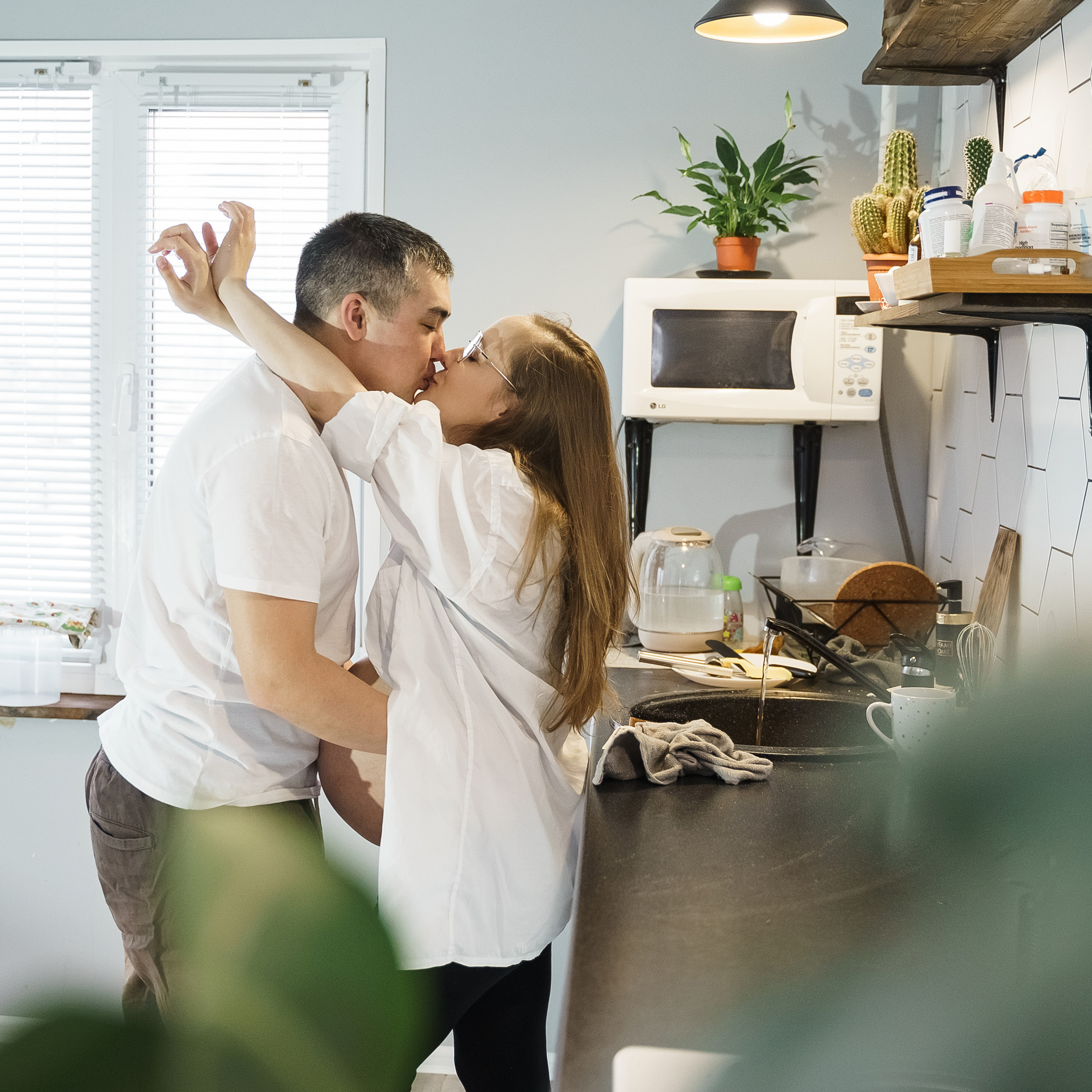 В ожидании, Алина и Наиль