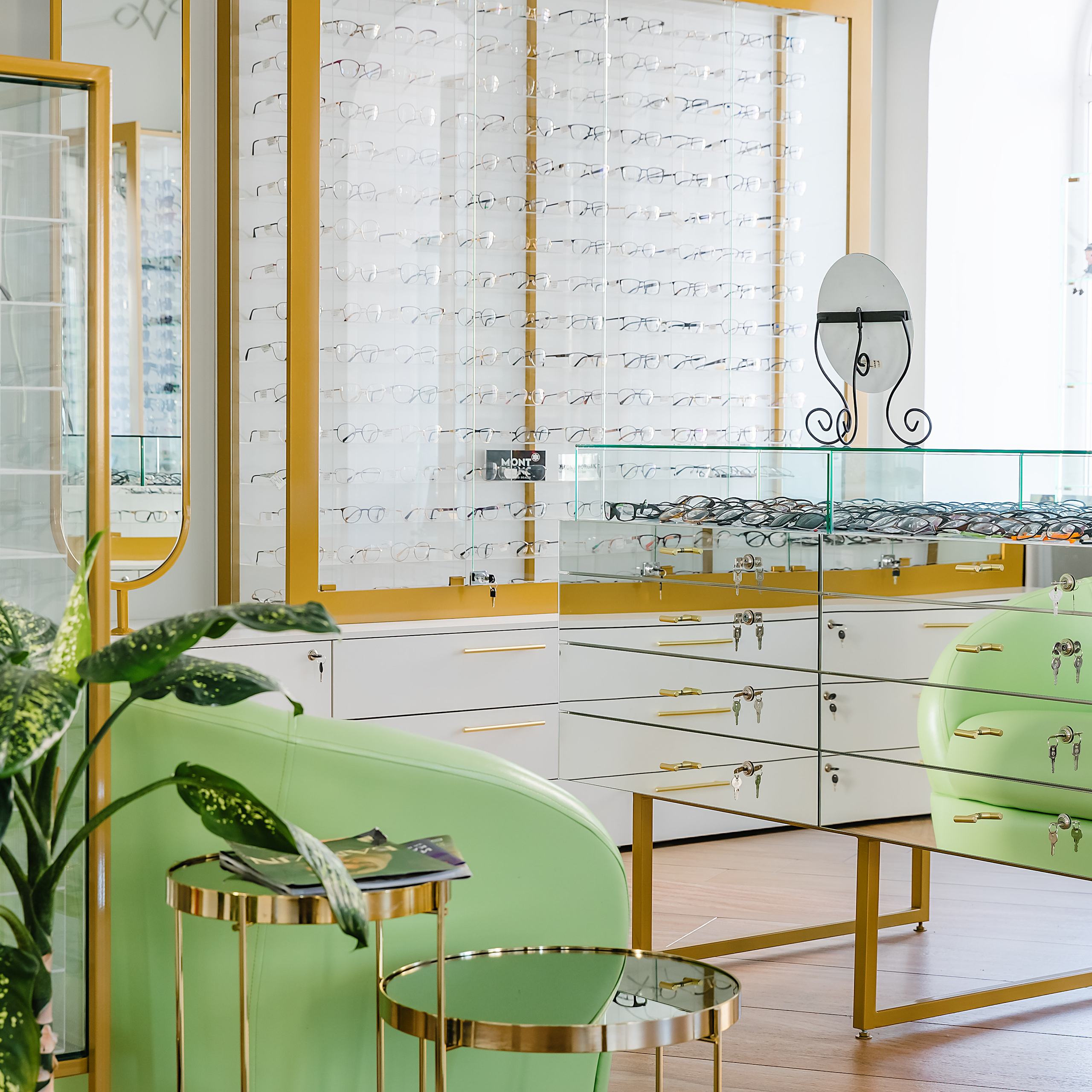 Салон «Оптик Лайф»