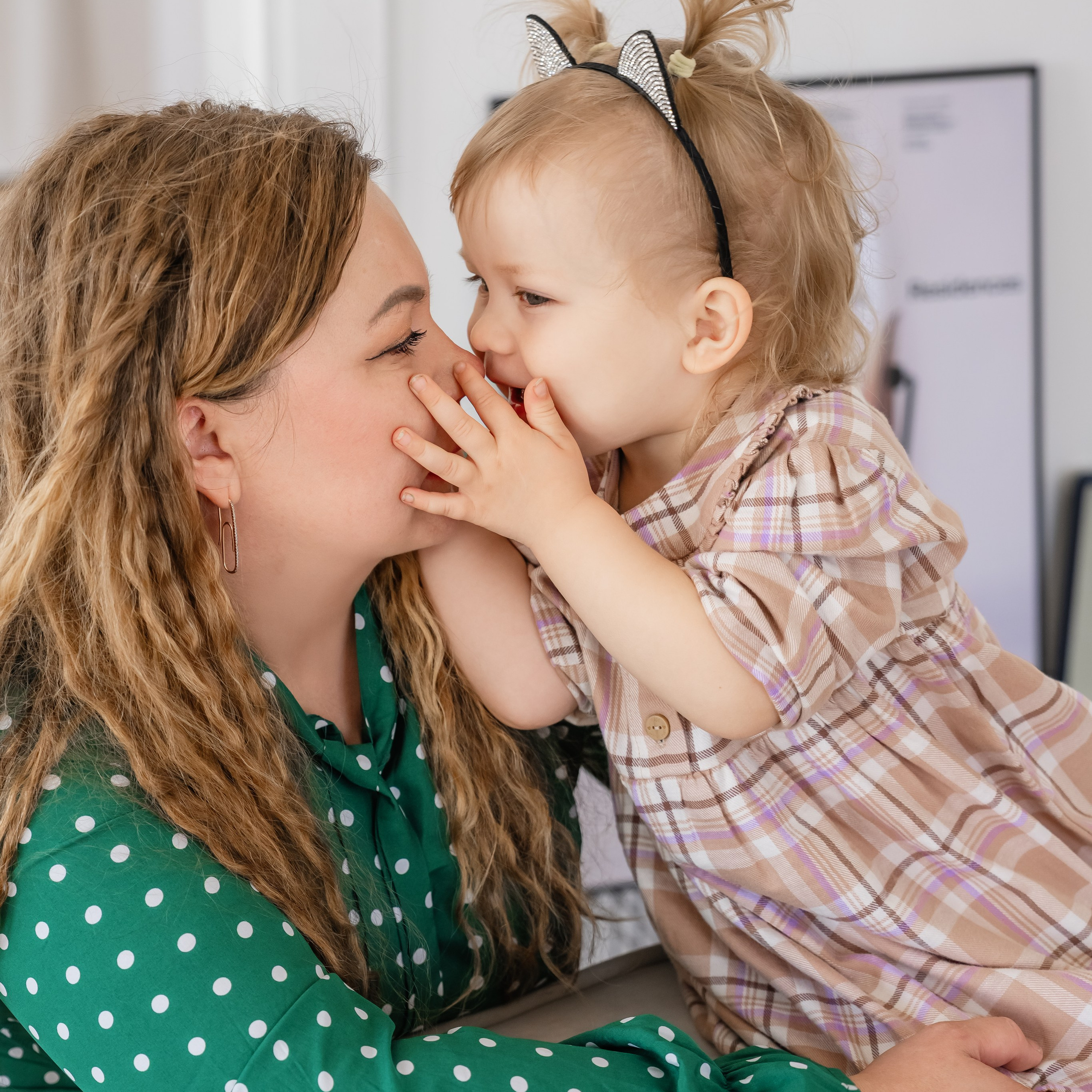 Мама и дочь