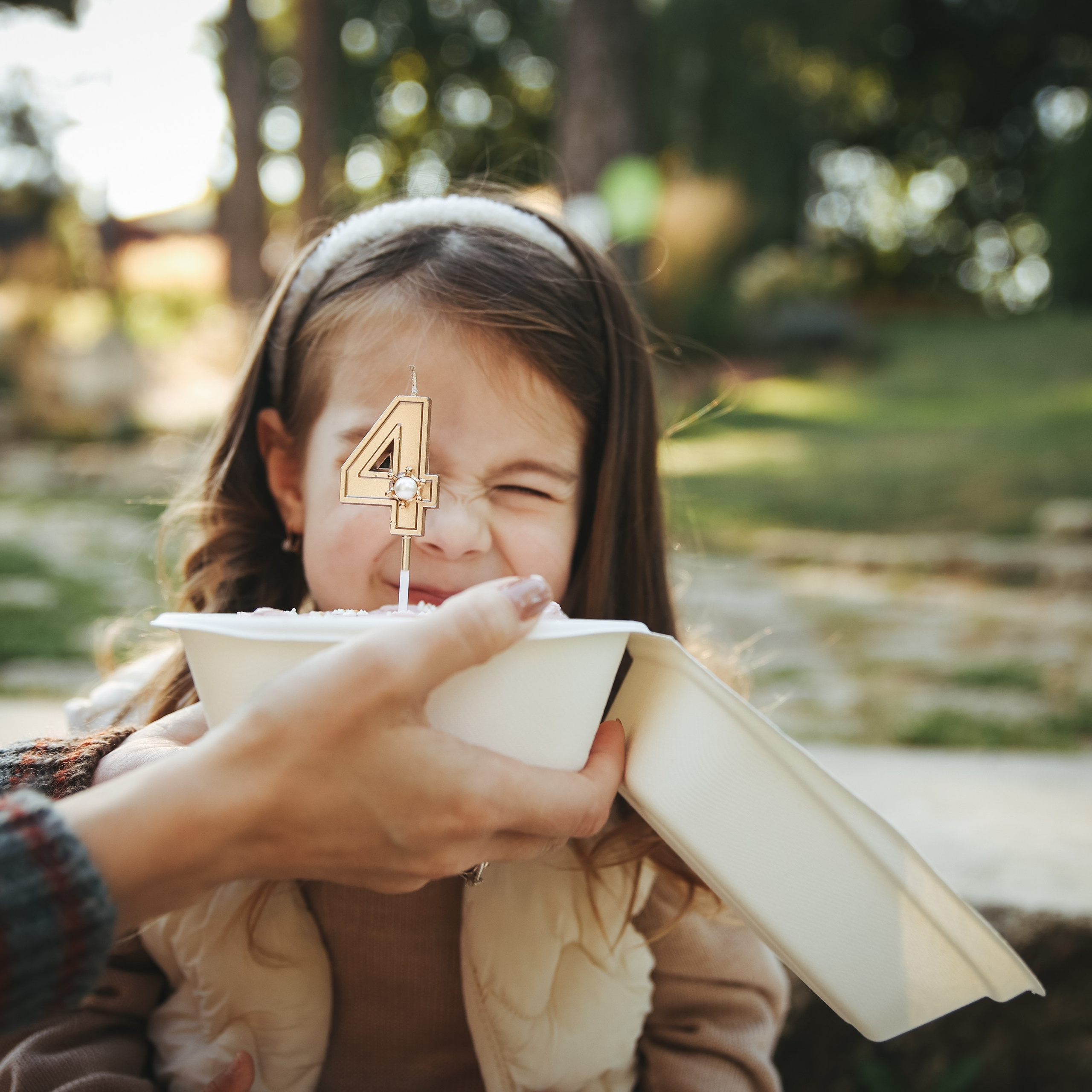 У Вики день рождения 4 годика