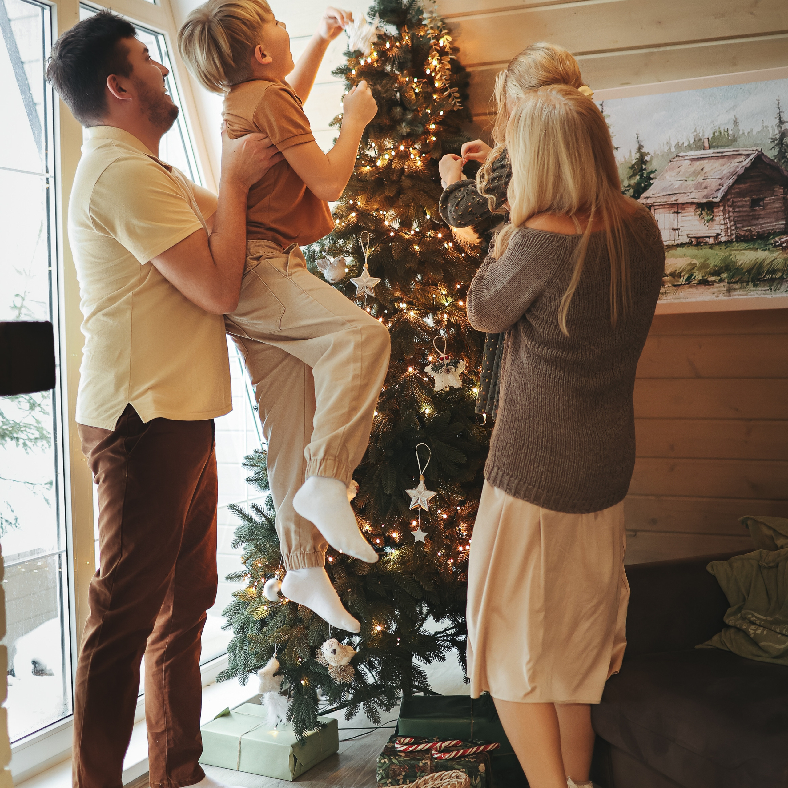 Семейная фотосессия в загородном домике