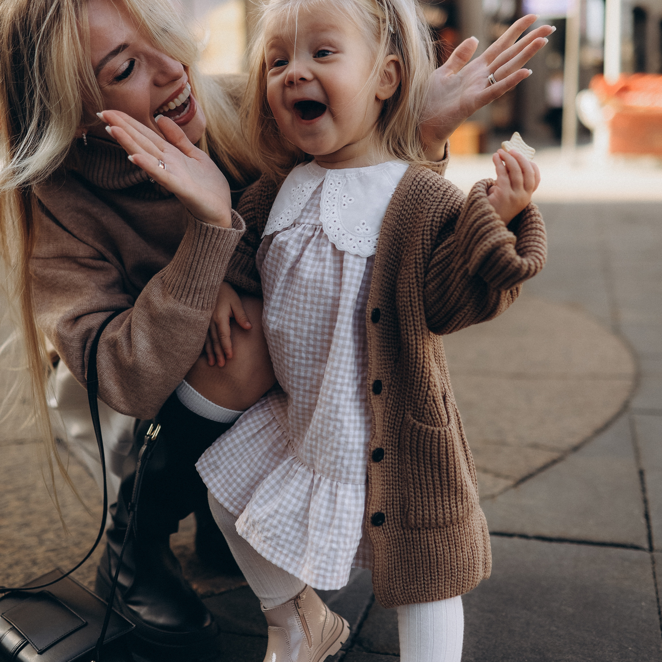 Ирина и Вика