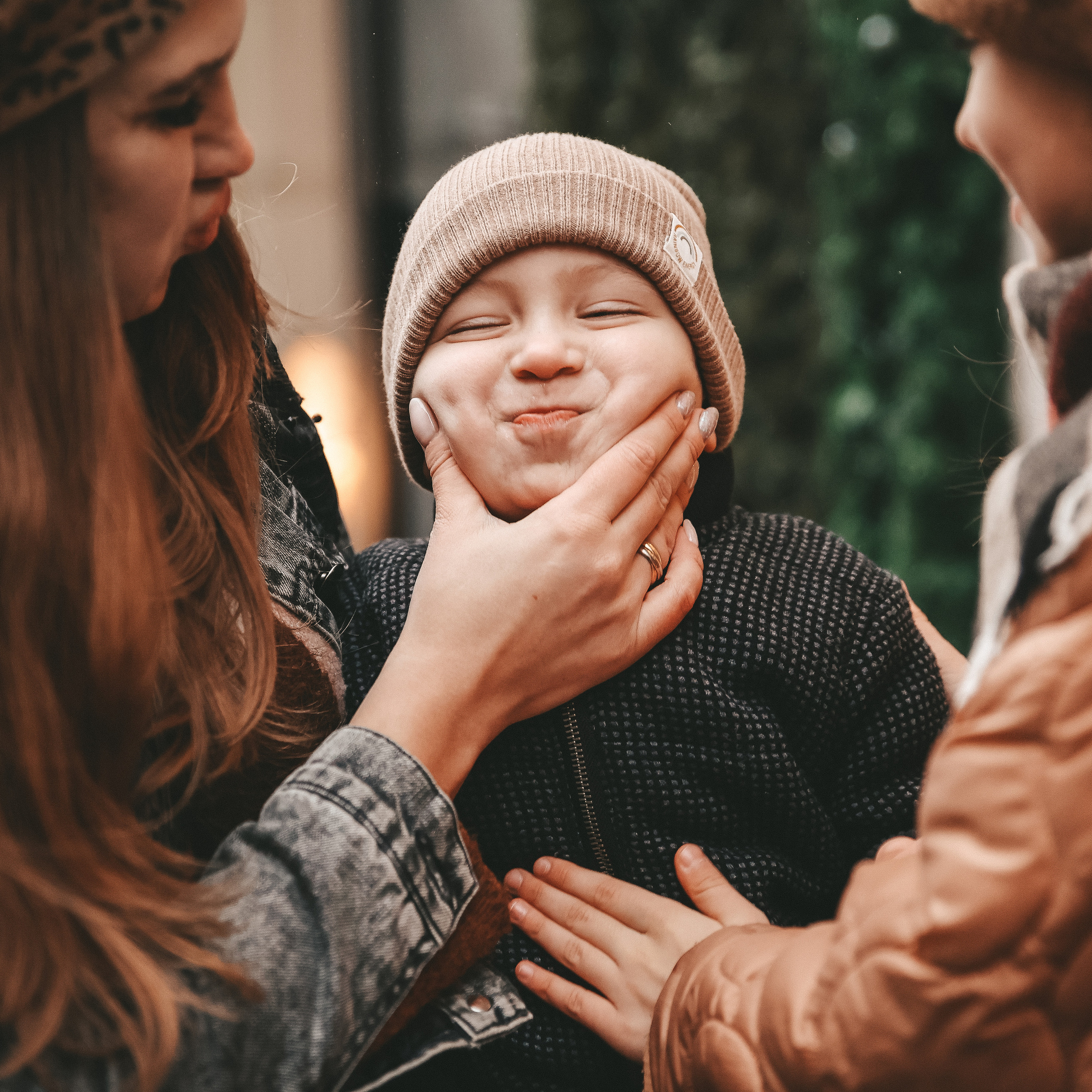 Прогулка Марии, Мирославы и Семена