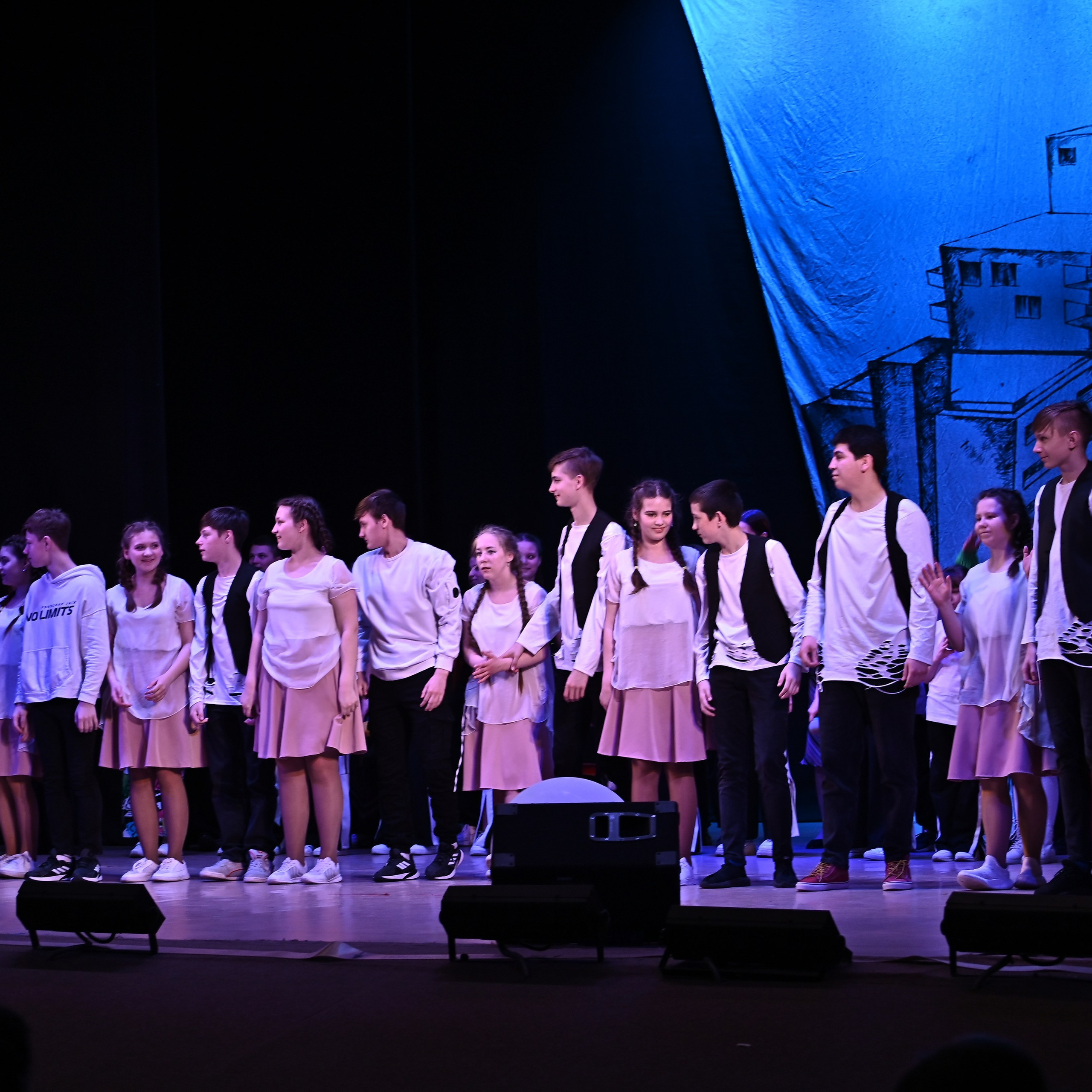 Фотосъёмка фестивалей и концертов. ФОТОГРАФ ВАШИХ МЕРОПРИЯТИЙ РЯЗАНЬ СЕРГЕЙ КЛЮЕВ Концертная фотография близка к репортажу и портретной съемке