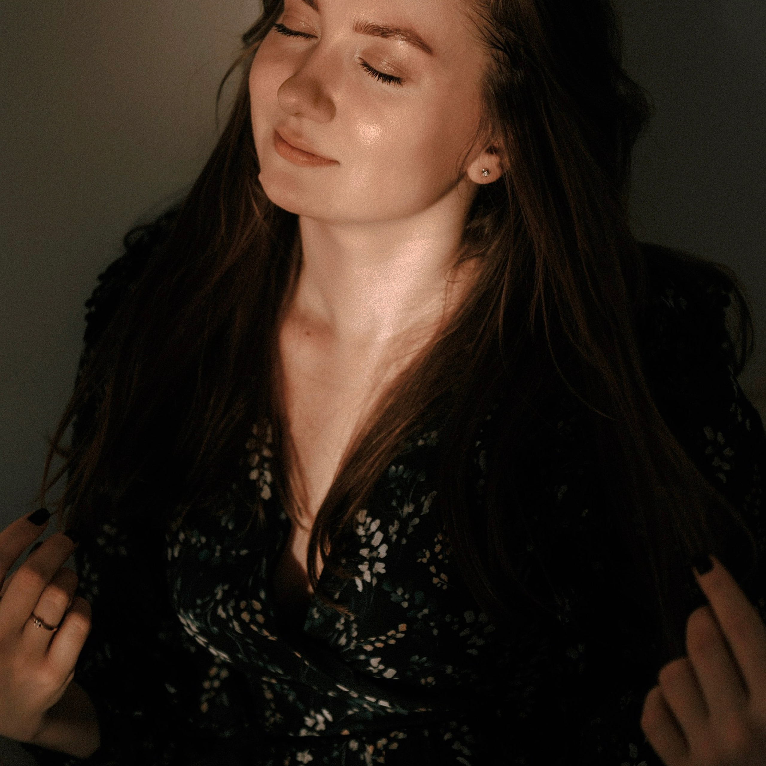 Обо мне. Фотограф в Барнауле Дарья Бутурлакина. Люби.Цени.Касайся